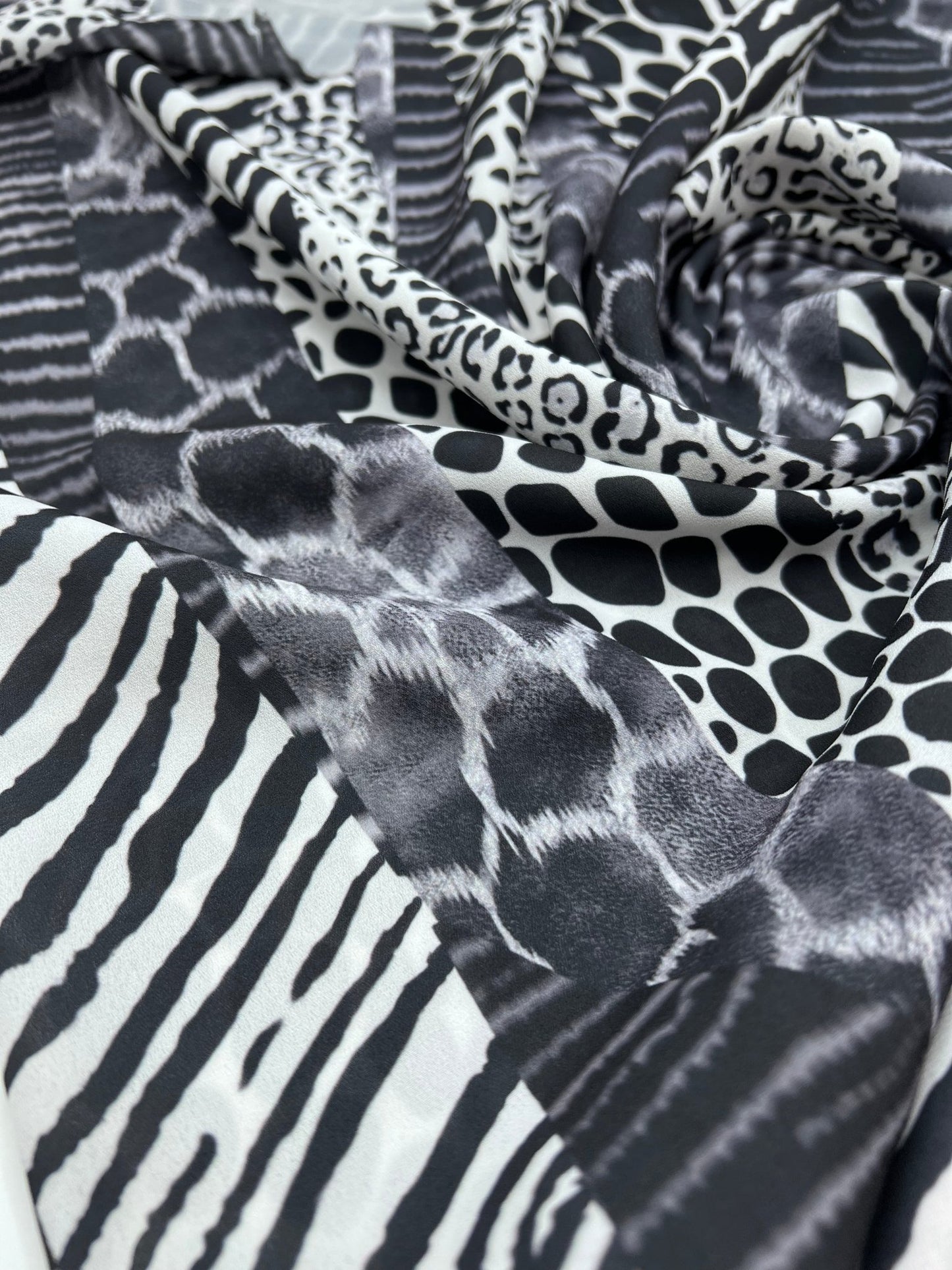 Animal Non Stretch Woven Dress Craft Fabric - T9 Fabrics