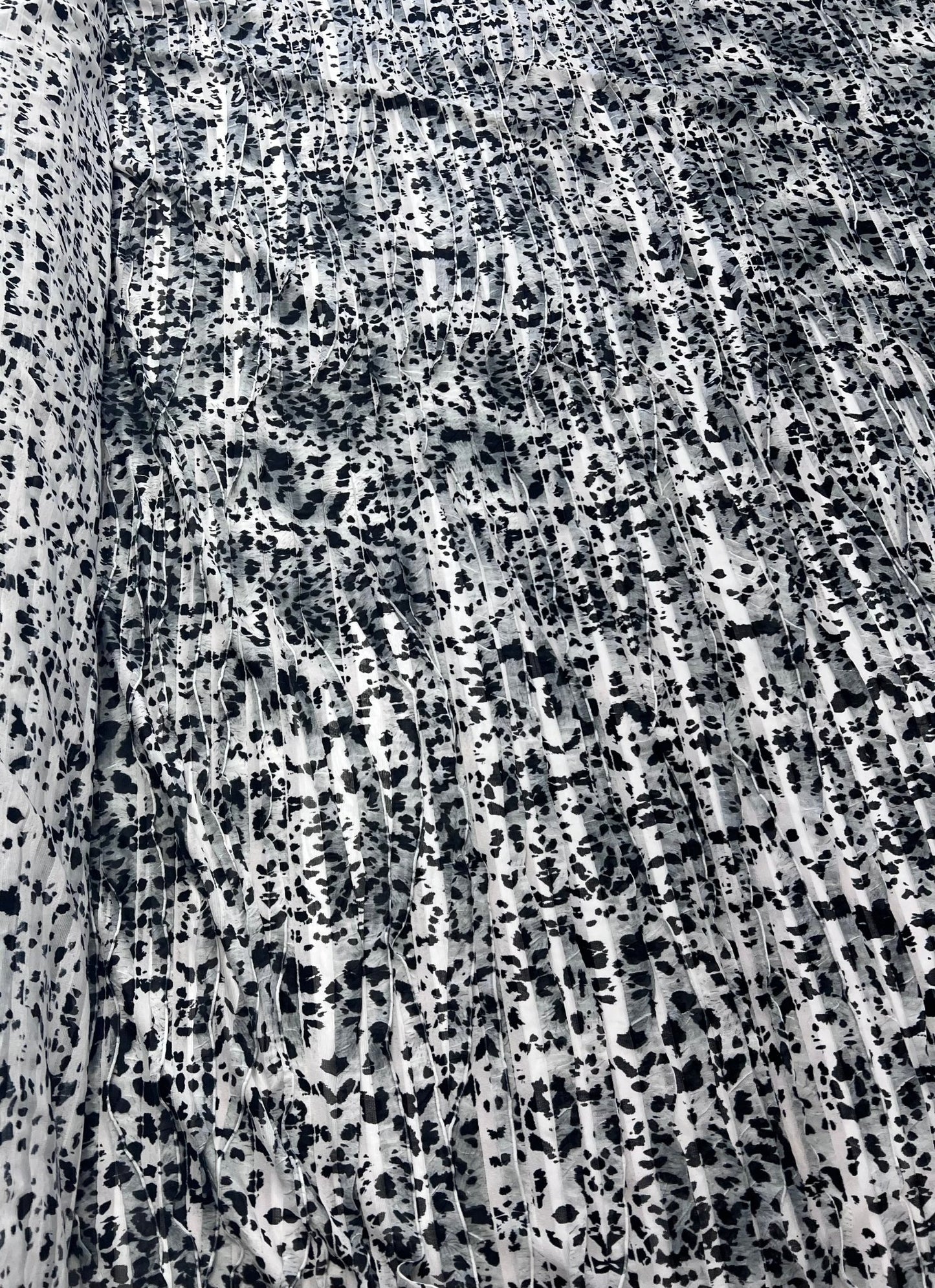 Animal Silver Grey Textured Ruffle Lightweight Fabric - T9 Fabrics