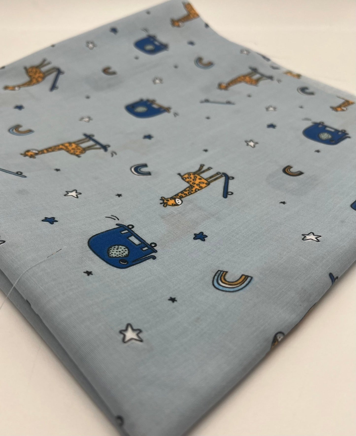 Animals Scoot Printed Poly Cotton 90 GSM 80/20 44 Inch Non Stretch - T9 Fabrics