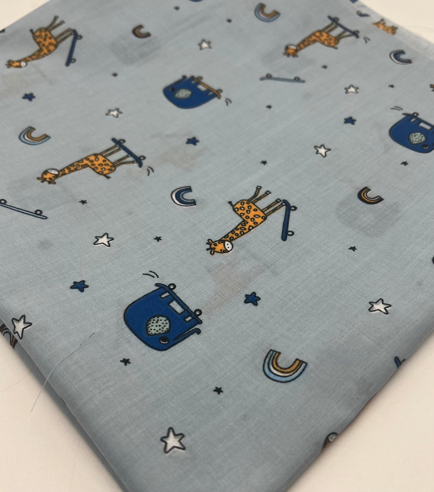 Animals Scoot Printed Poly Cotton 90 GSM 80/20 44 Inch Non Stretch - T9 Fabrics