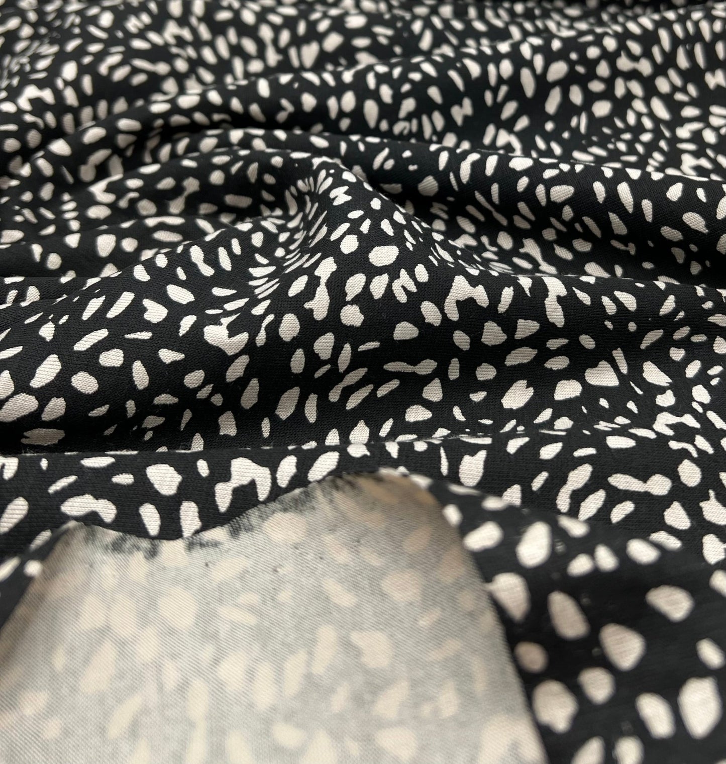 Black Stone Pebble Print Viscose Elastane 4 Way Stretch Fabric - T9 Fabrics