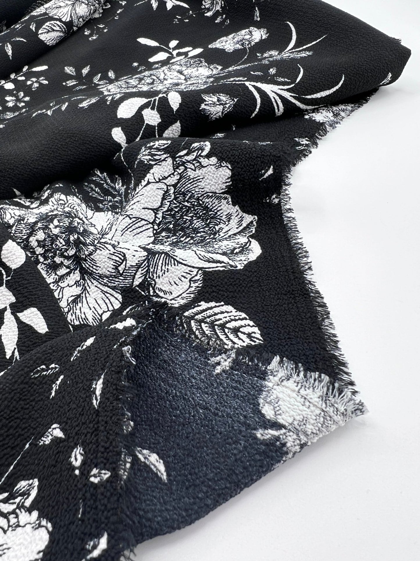 Black White Floral Print Lightweight Bubble Crepe Fabric - T9 Fabrics