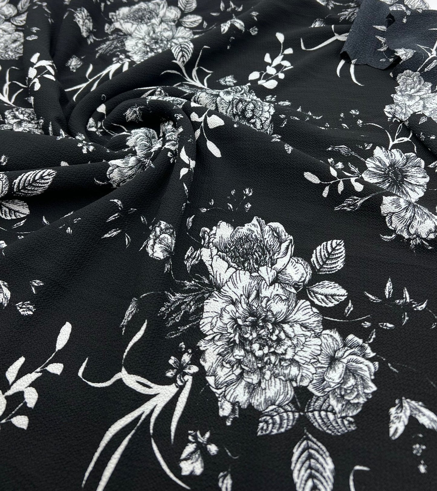 Black White Floral Print Lightweight Bubble Crepe Fabric - T9 Fabrics