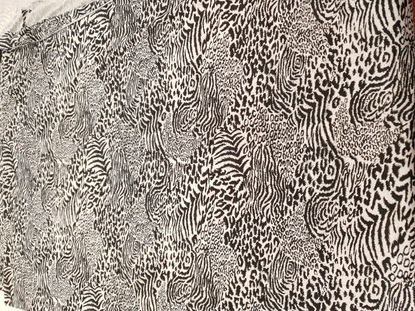 Black & White Multi Animal Print Viscose Elastane Fabric - T9 Fabrics