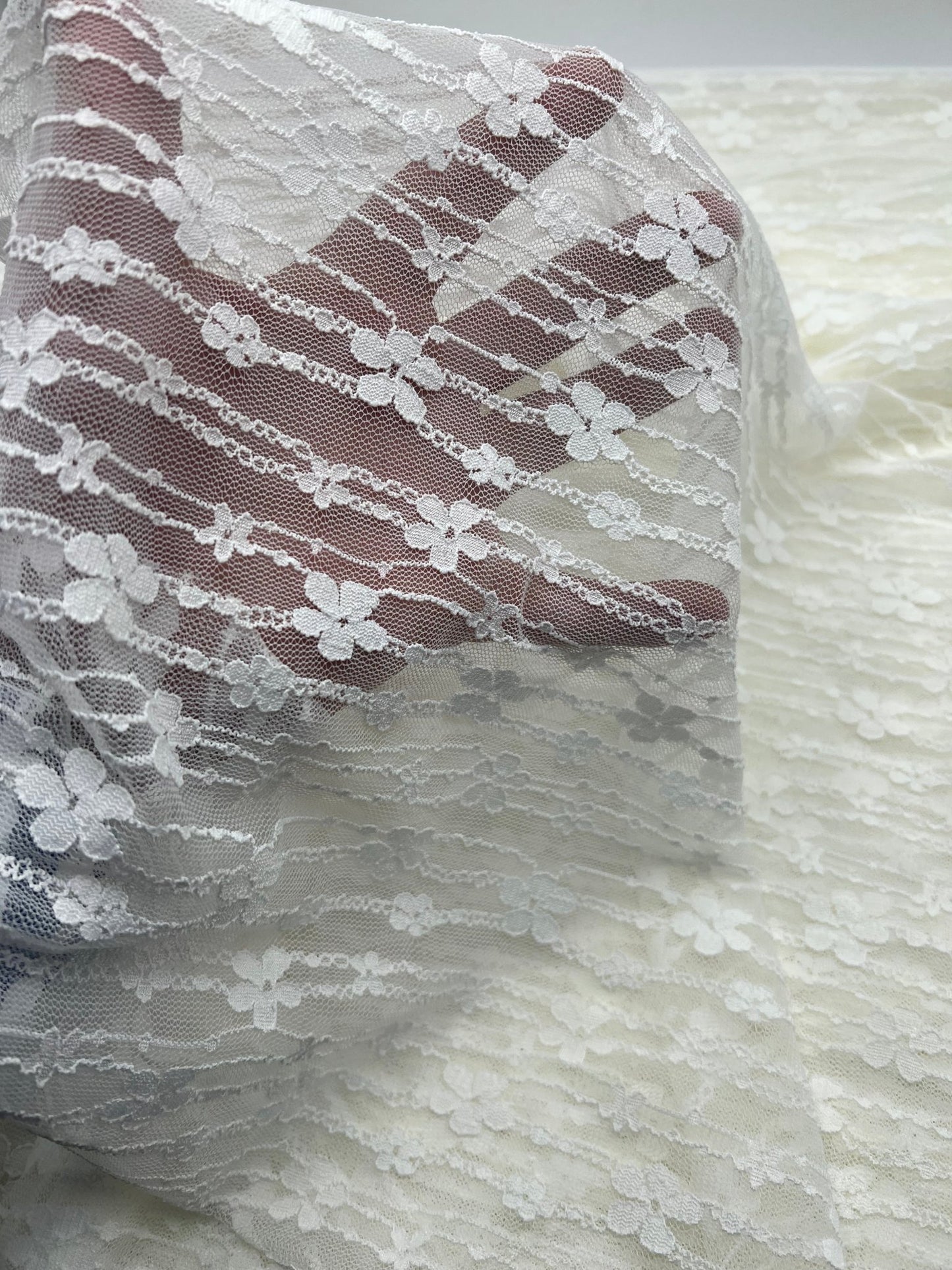 Cream Ditsy Floral Scalloped Edge Lace Fabric Stretch - T9 Fabrics