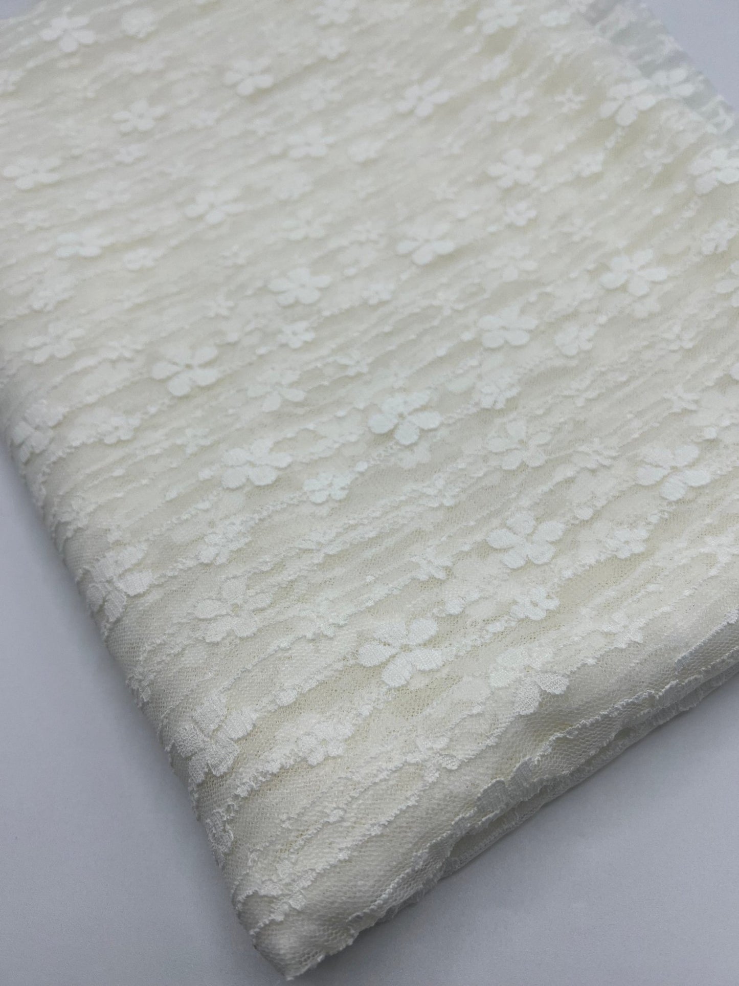 Cream Ditsy Floral Scalloped Edge Lace Fabric Stretch - T9 Fabrics