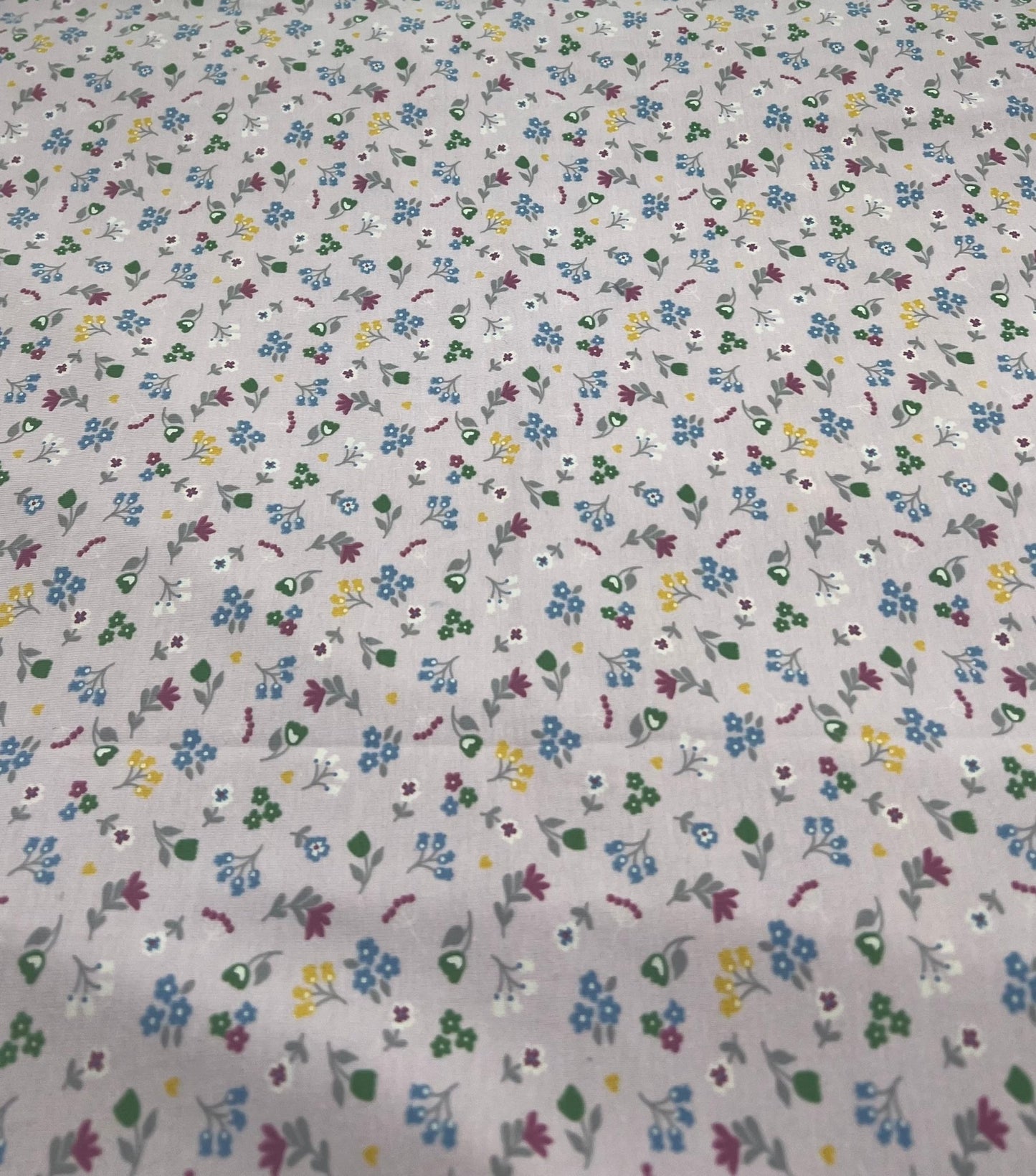 Dainty Flowers Cotton Stretch Jersey 200 GSM 95/5 Lycra 4 Way Stretch - T9 Fabrics