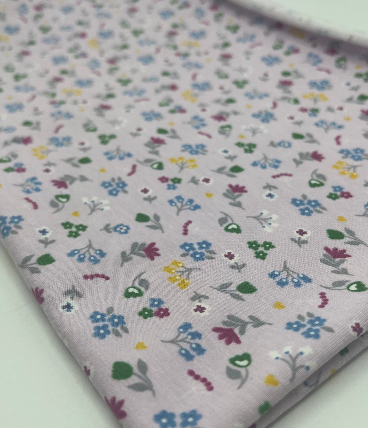Dainty Flowers Cotton Stretch Jersey 200 GSM 95/5 Lycra 4 Way Stretch - T9 Fabrics