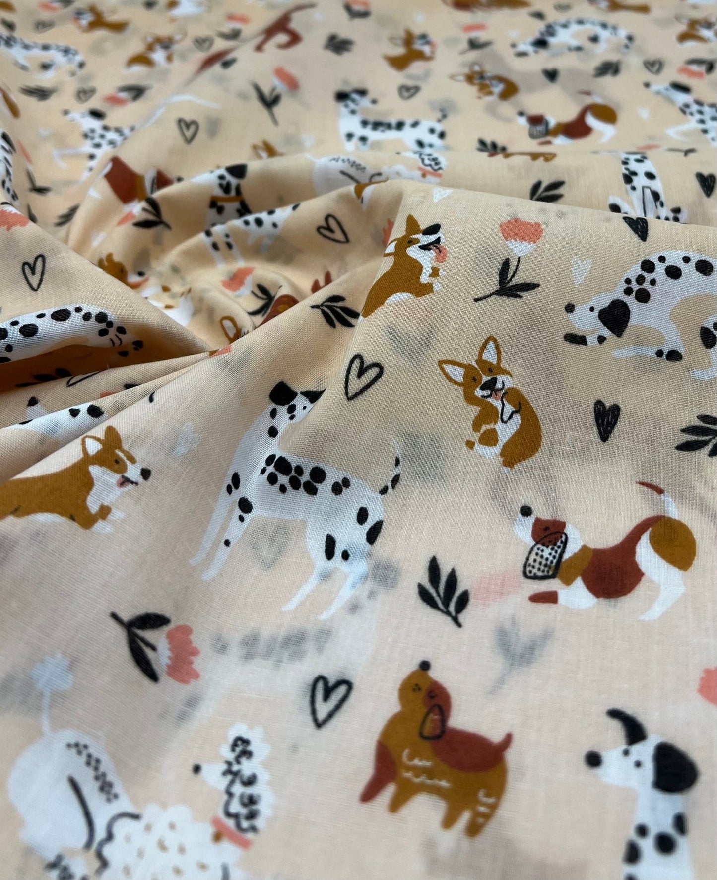Dogs Daisies Printed Poly Cotton 90 GSM 80/20 44 Inch Non Stretch - T9 Fabrics