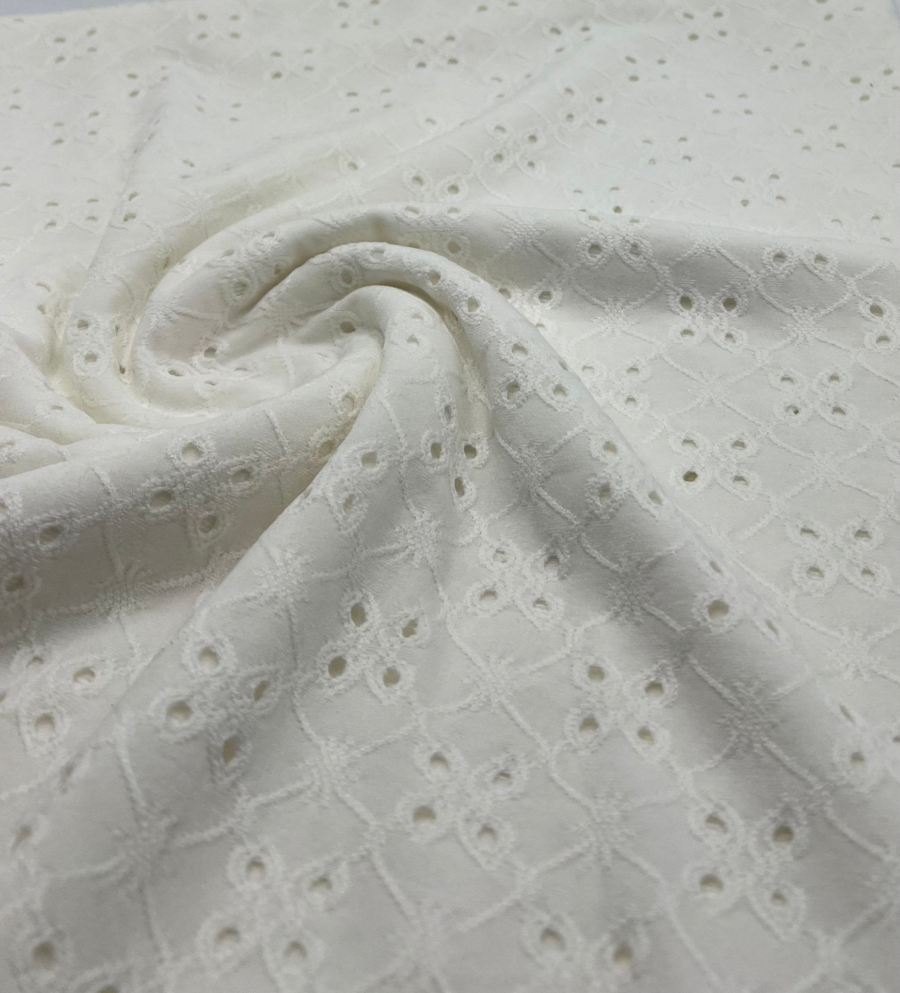Ivory Broderie Anglaise Stretch Fabric 4 Way Stretch Fabric - T9 Fabrics