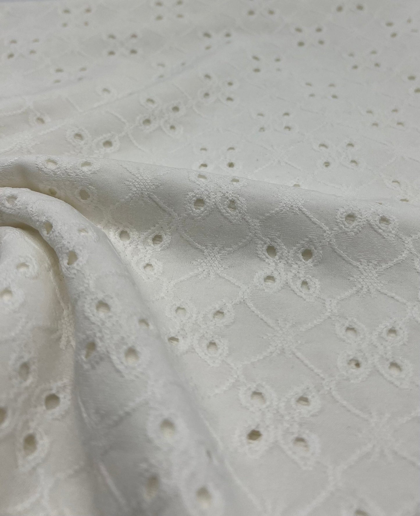 Ivory Broderie Anglaise Stretch Fabric 4 Way Stretch Fabric - T9 Fabrics