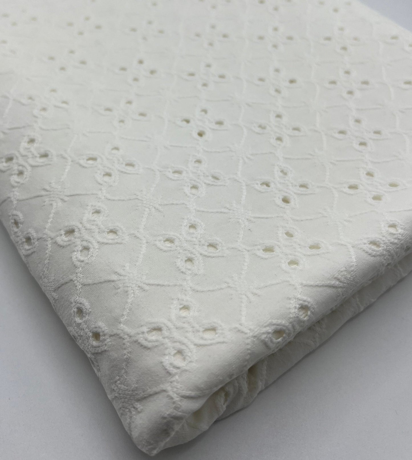 Ivory Broderie Anglaise Stretch Fabric 4 Way Stretch Fabric - T9 Fabrics