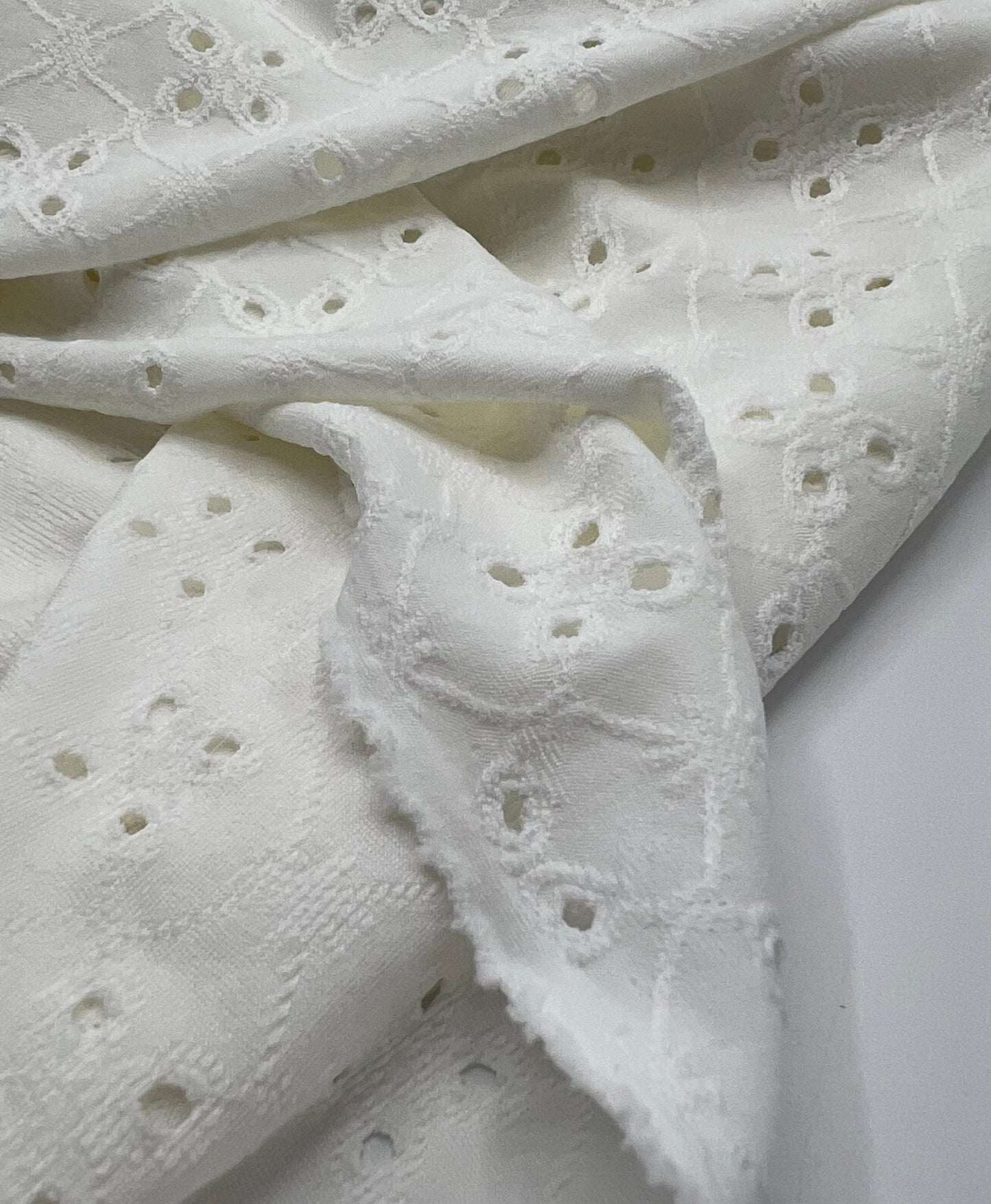 Ivory Broderie Anglaise Stretch Fabric 4 Way Stretch Fabric - T9 Fabrics
