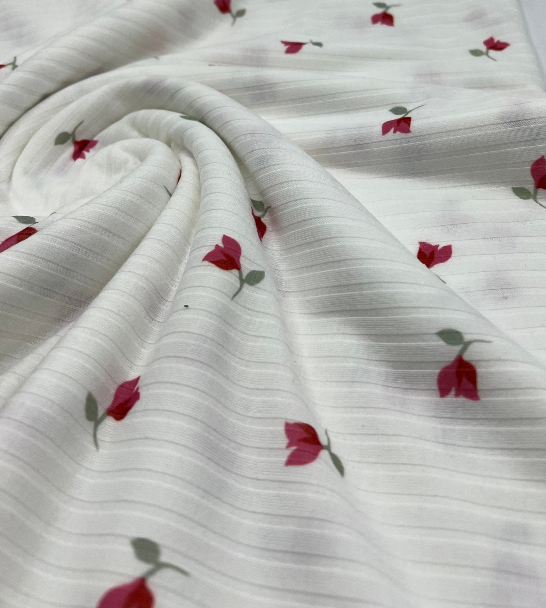 Ivory Rose Floral Ditsy Print 8x4 Wide Rib Stretch Fabric - T9 Fabrics