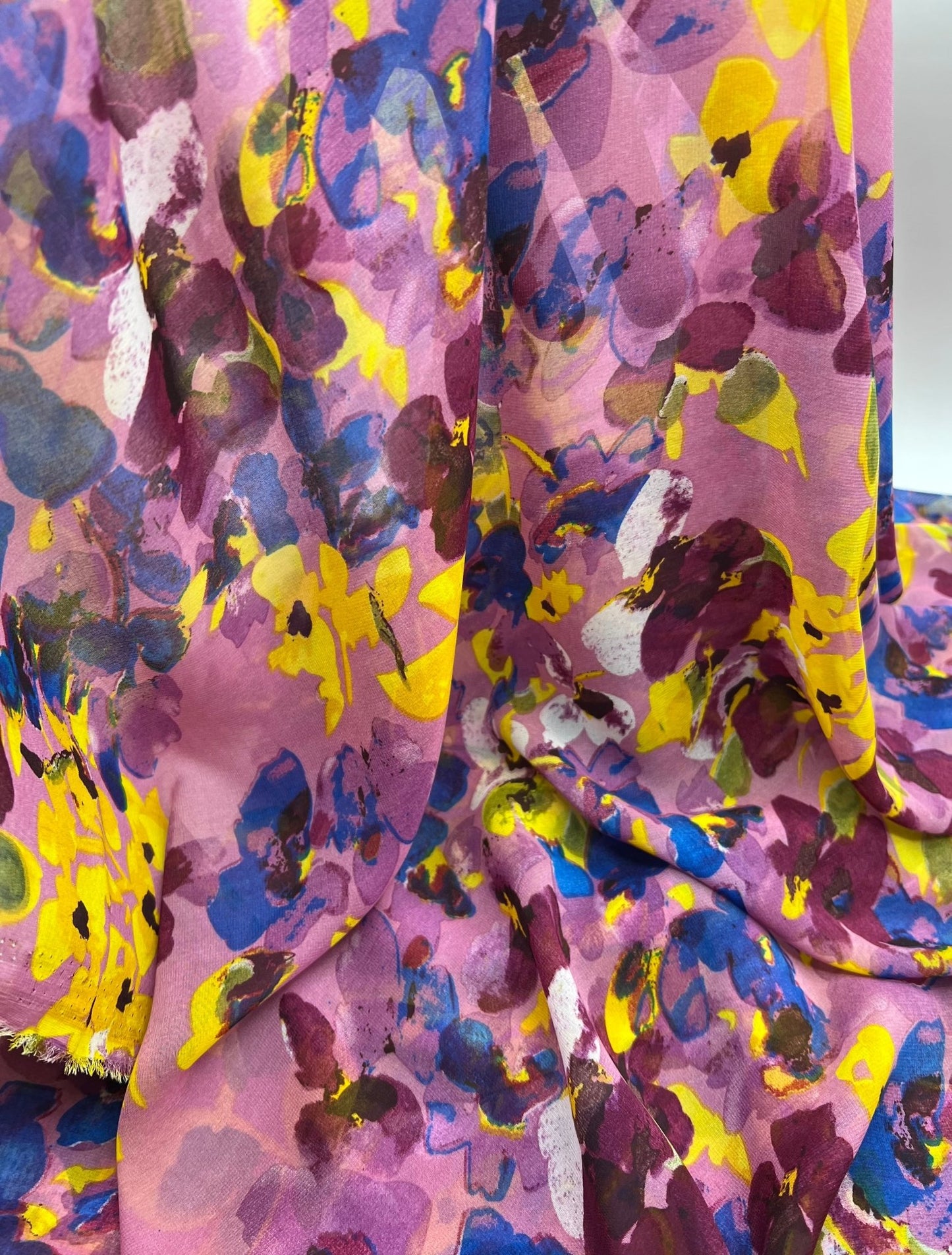 Pink Floral Printed Chiffon Dress Fabric - T9 Fabrics