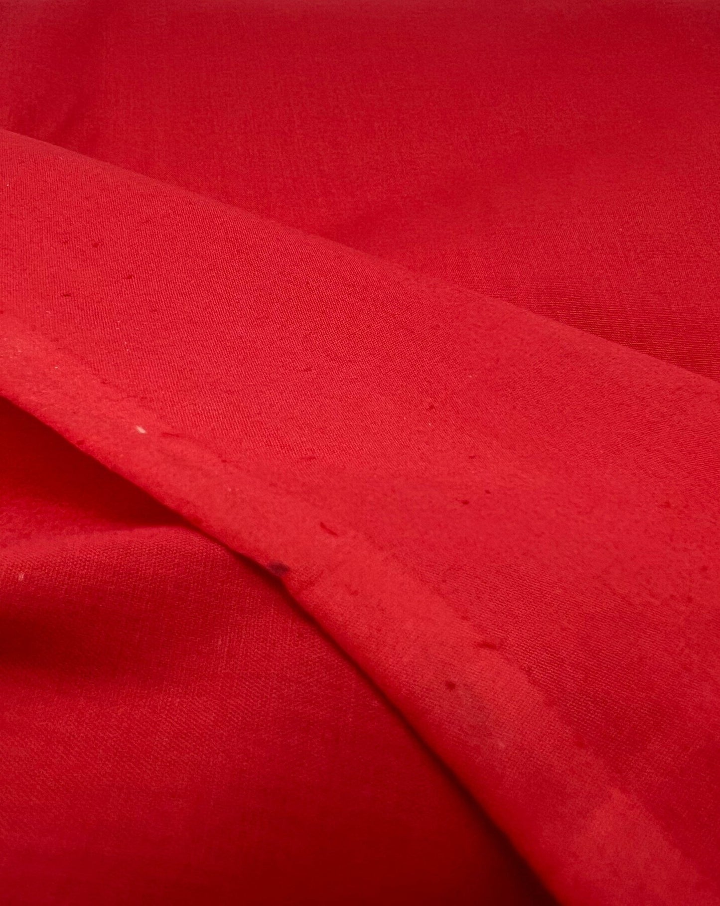 Red Plain Poly Cotton 105 GSM 80/20 44 Inch Non Stretch - T9 Fabrics