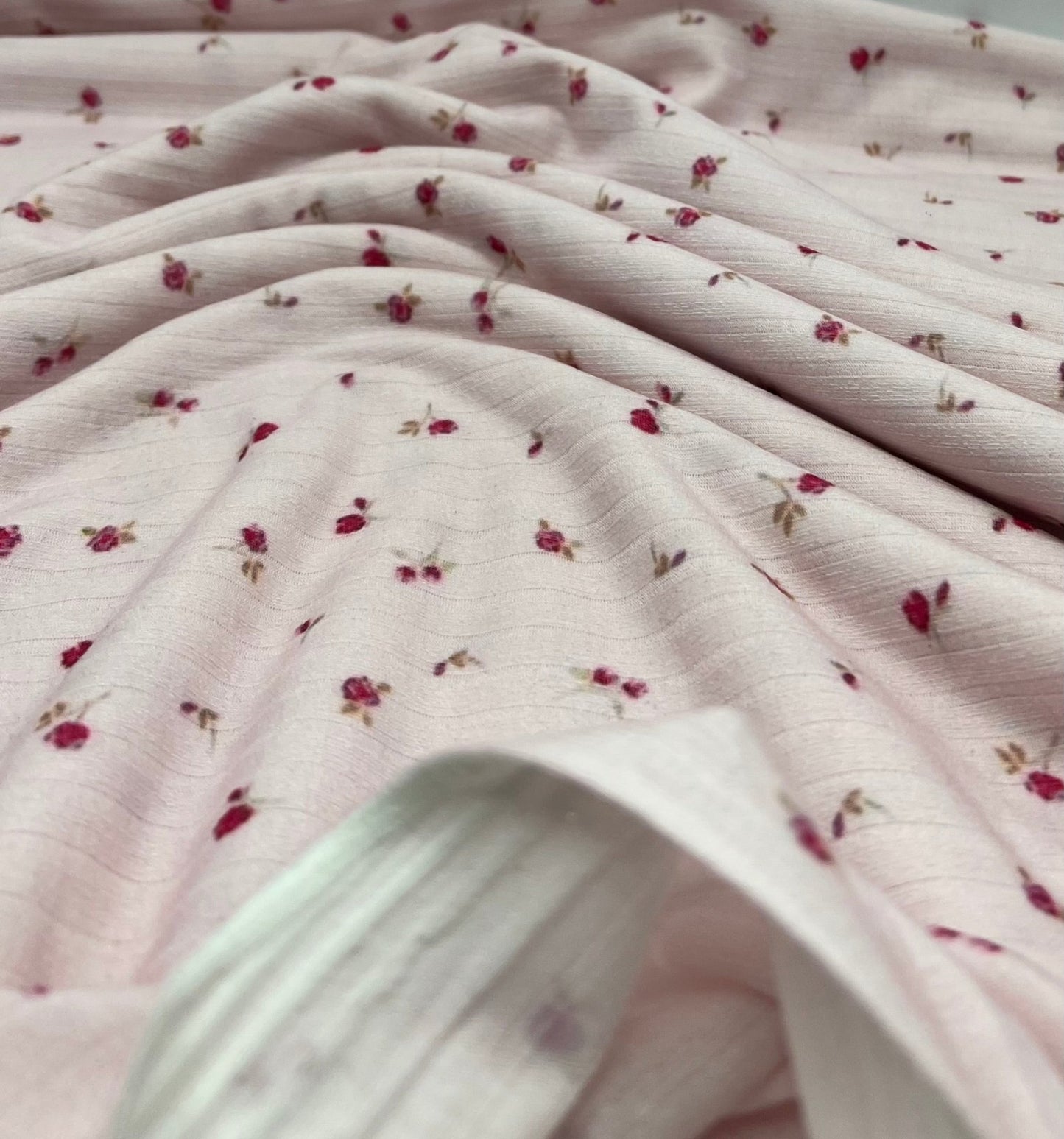 Soft Pink Ditsy Floral Ditsy Print 8x4 Wide Rib Stretch Fabric - T9 Fabrics