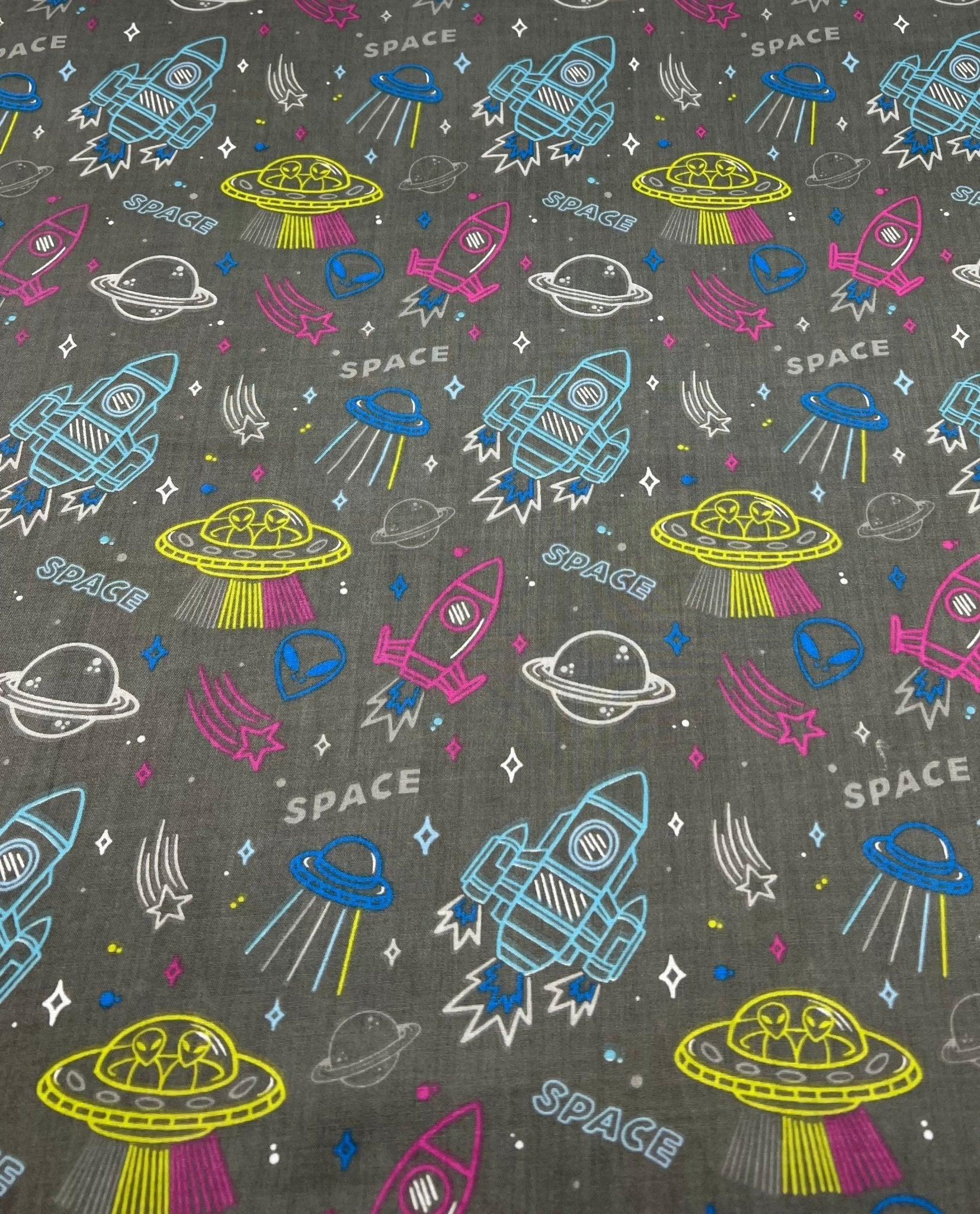Space Jam Printed Poly Cotton 90 GSM 80/20 44 Inch Non Stretch - T9 Fabrics