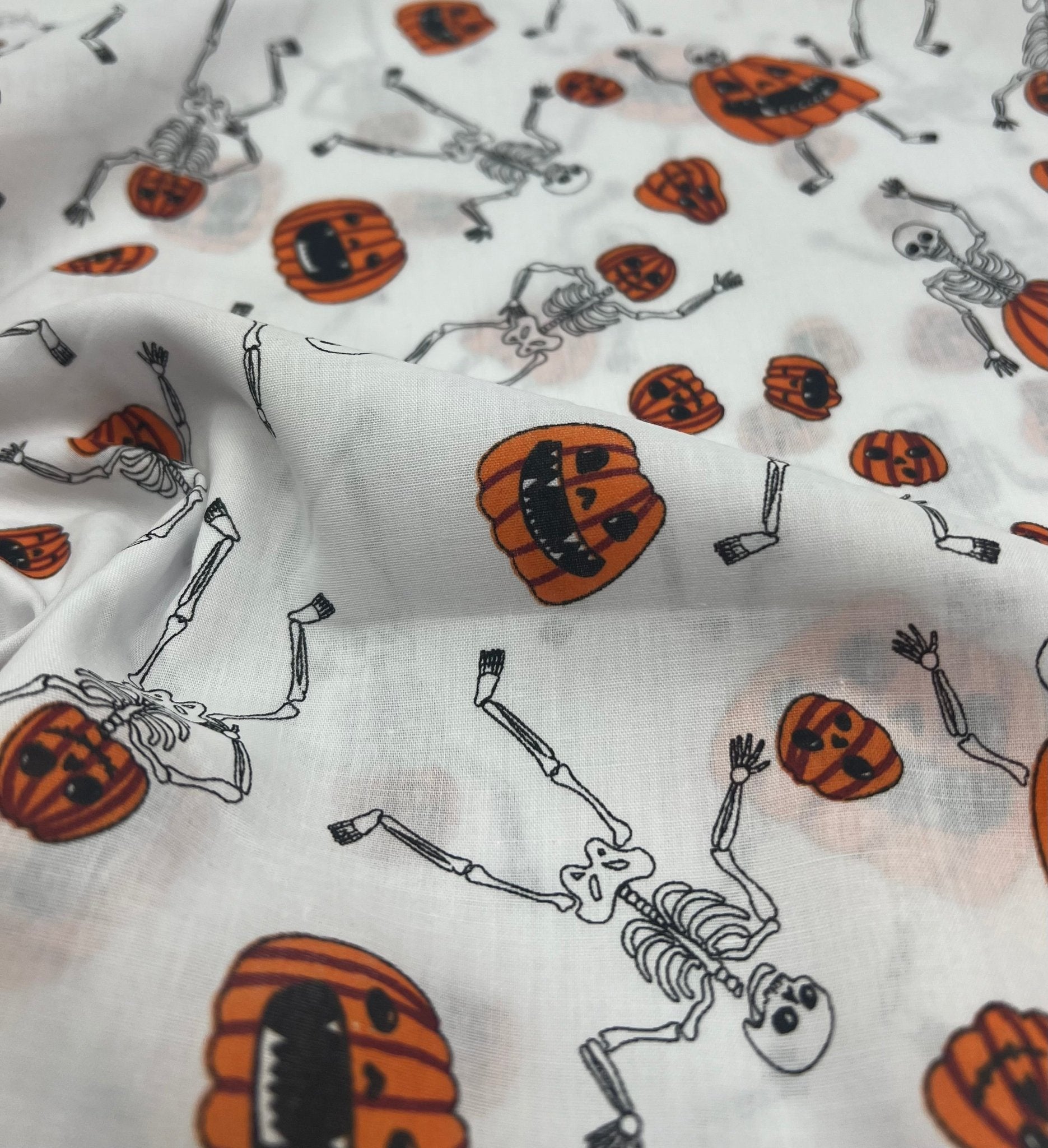 Spooky Halloween Printed Poly Cotton 90 GSM 80/20 44 Inch Non Stretch - T9 Fabrics