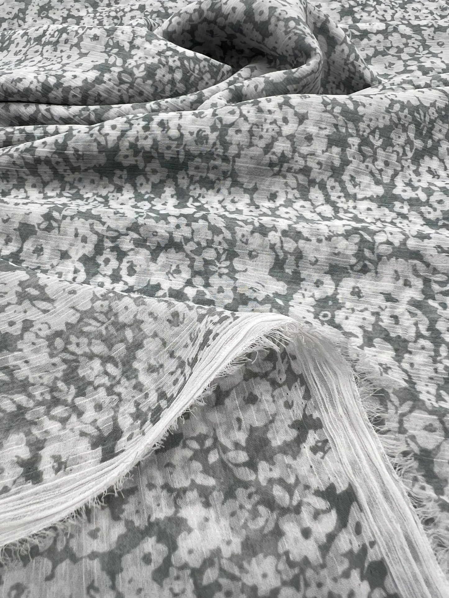 White Ditsy Floral Printed Chiffon Dress Fabric - T9 Fabrics