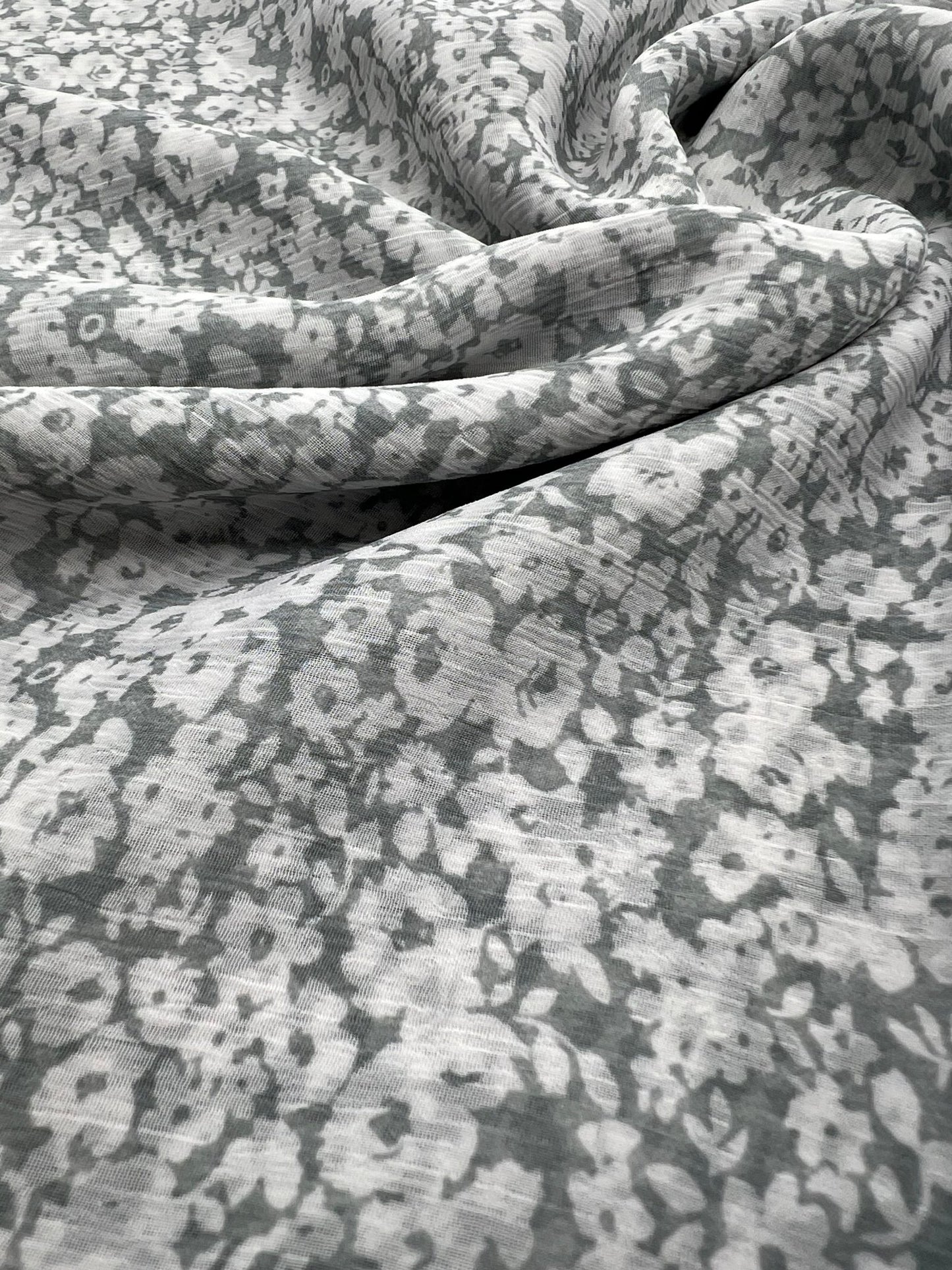 White Ditsy Floral Printed Chiffon Dress Fabric - T9 Fabrics