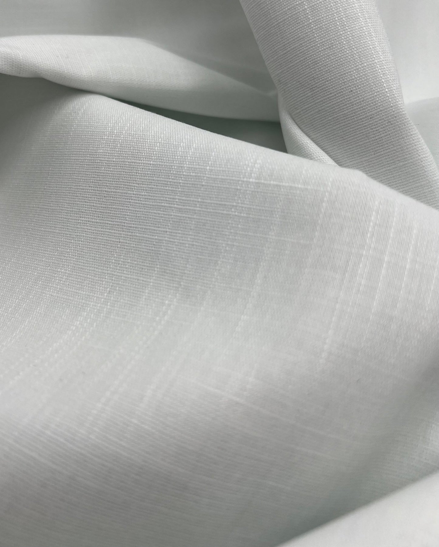 White Lightweight Cotton/Linen Linen Fabric - T9 Fabrics