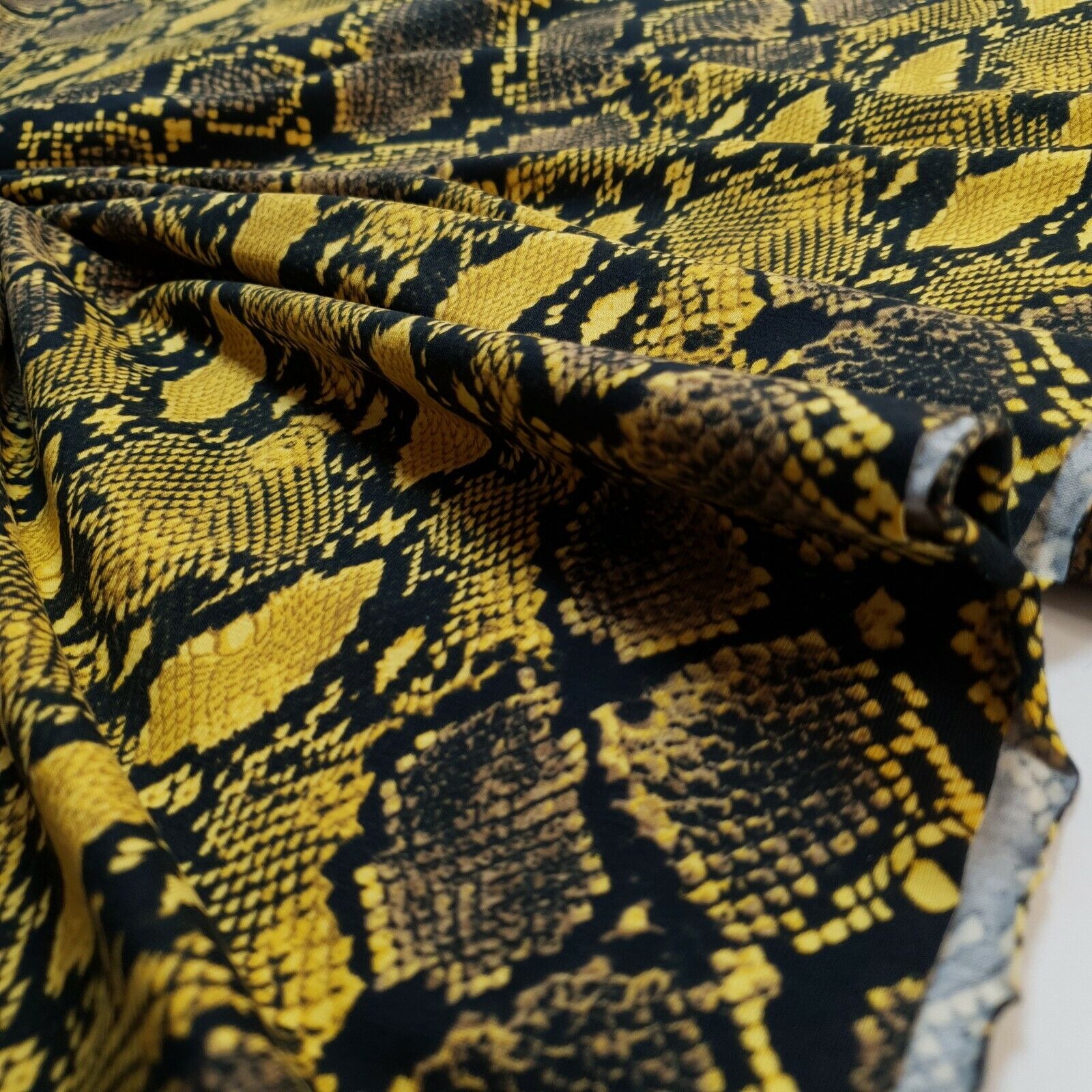 1.4 Metre Snake Yellow Printed Cotton Lycra Stretch Jersey Fabric - T9 Fabrics