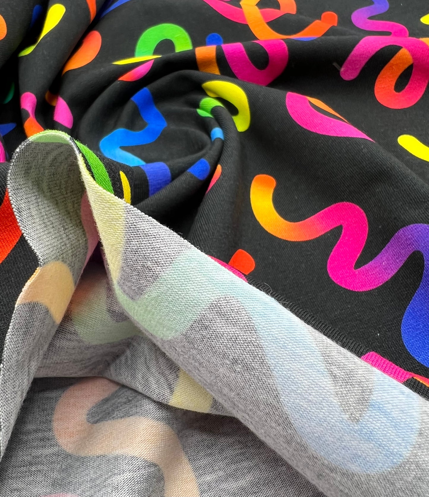 Party Streamers Print Cotton Stretch Jersey 200 GSM 95/5 Lycra 4 Way Stretch