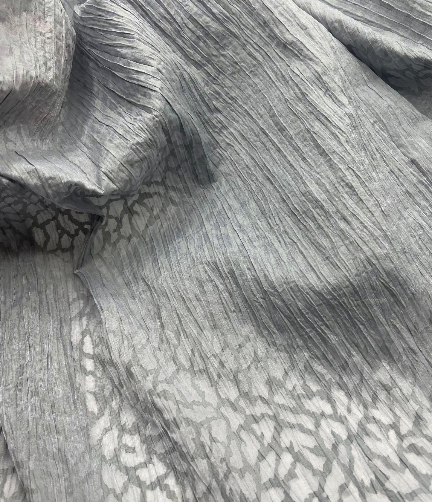 Grey Detailed Crinkled Lightweight Non Stretch Fabric