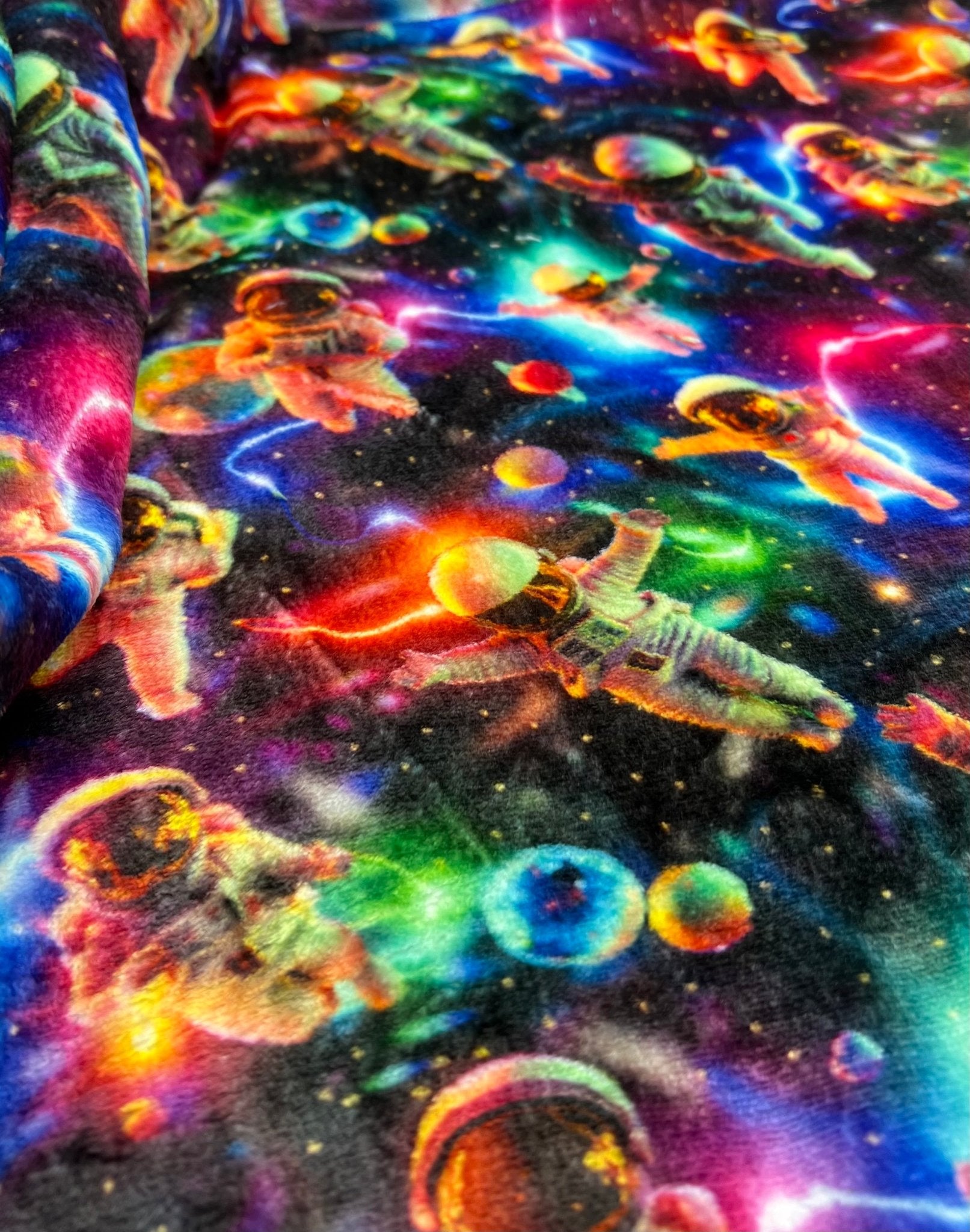 3D Astronauts Cuddle Fleece Fabric Blanket Loungewear - T9 Fabrics