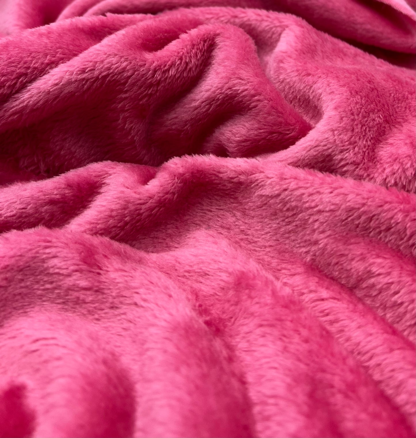 Hot Pink Super Soft Plain Cuddle Fleece Fabric Blanket Loungewear