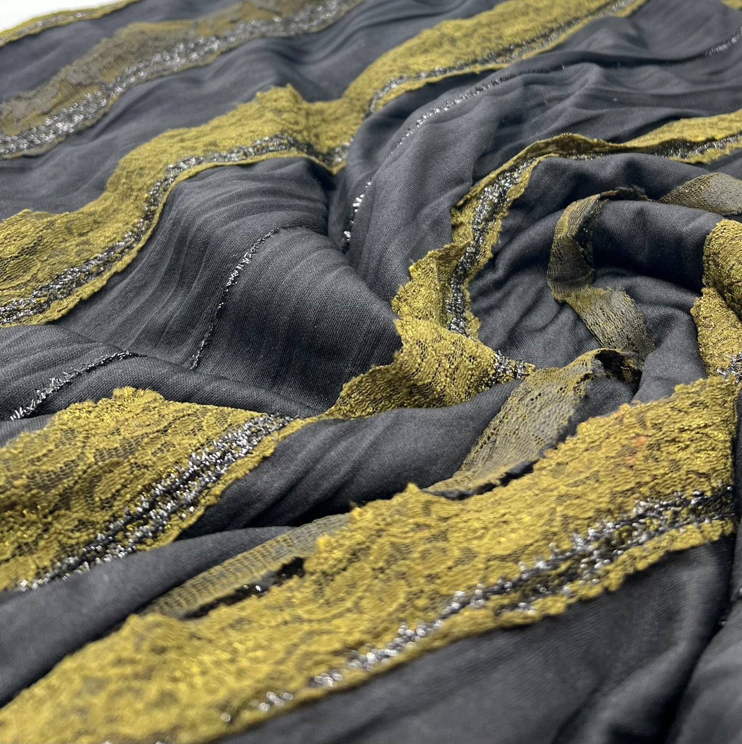 Black Green Ruffle Lace Detail Fabric Stretch