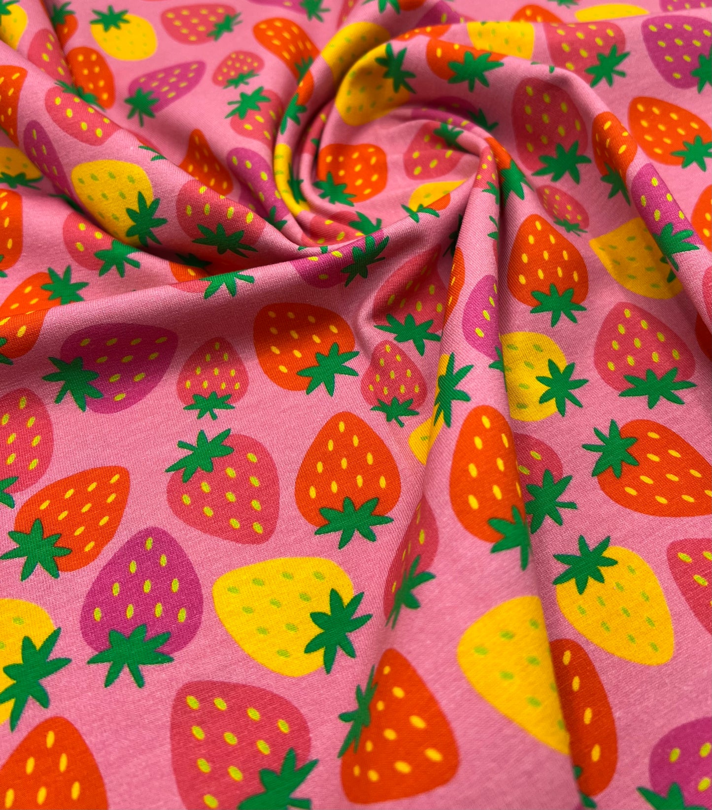 Berry Bright Print Cotton Stretch Jersey 200 GSM 95/5 Lycra 4 Way Stretch