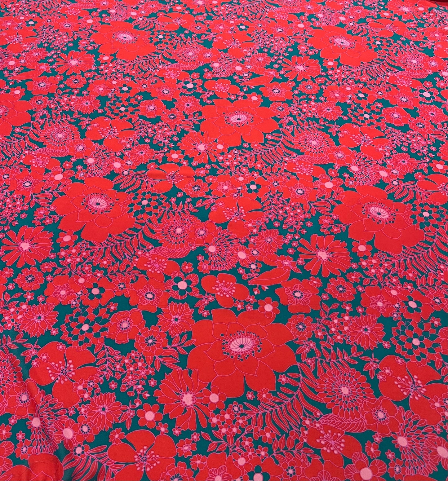 Red Green Floral Lightweight Crepe Fabric 110GSM Non Stretch