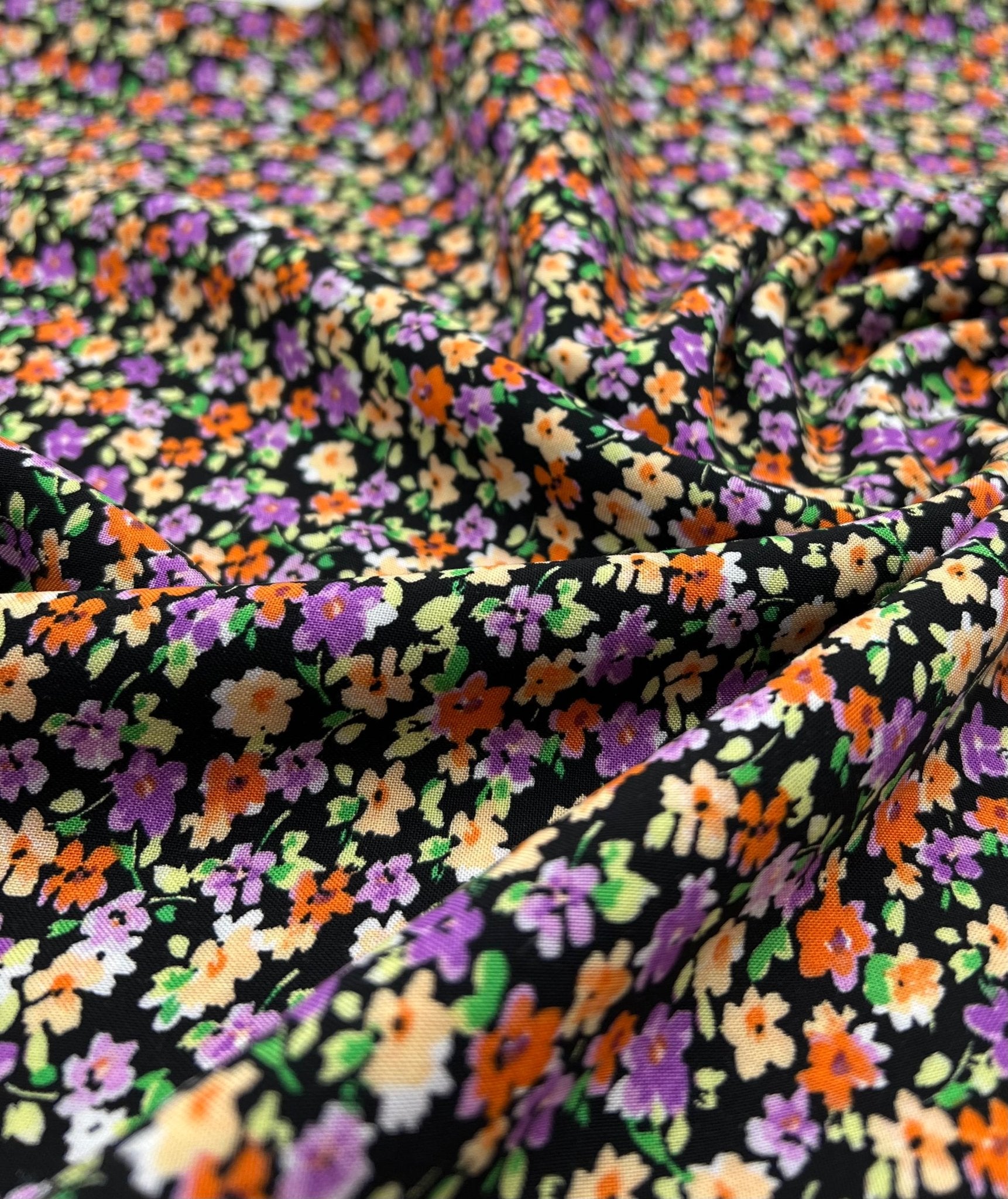 Black Multi Ditsy Lightweight Non Stretch Woven Fabric - T9 Fabrics