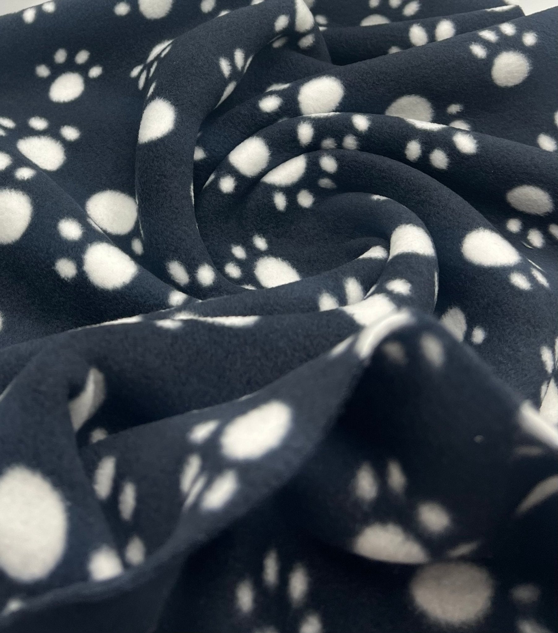 Black Paws Printed Anti - Pil Polar Fleece Fabric Blanket Loungewear - T9 Fabrics
