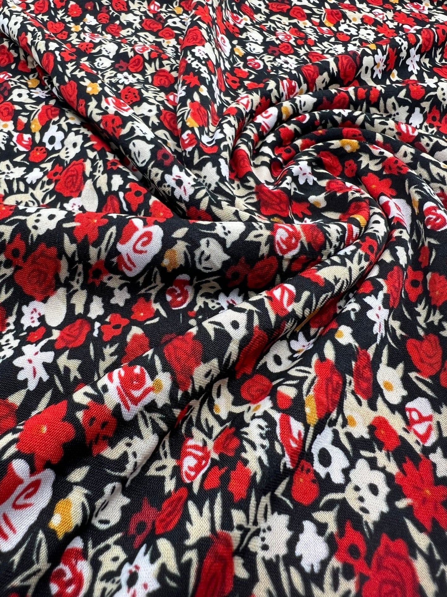 Black Red Mix Ditsy Viscose Elastane 4 Way Stretch Fabric - T9 Fabrics