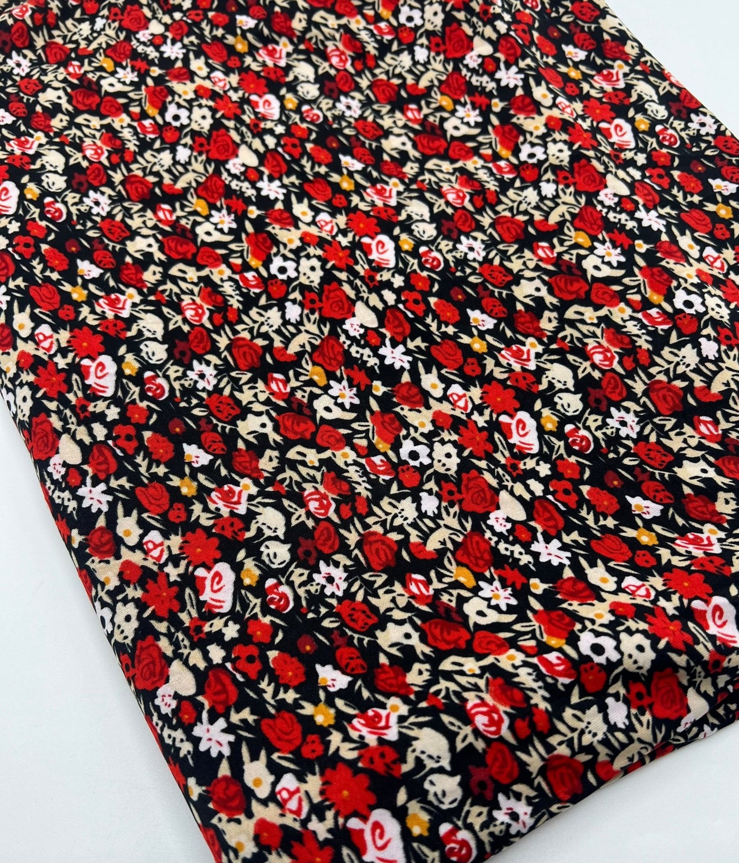 Black Red Mix Ditsy Viscose Elastane 4 Way Stretch Fabric - T9 Fabrics