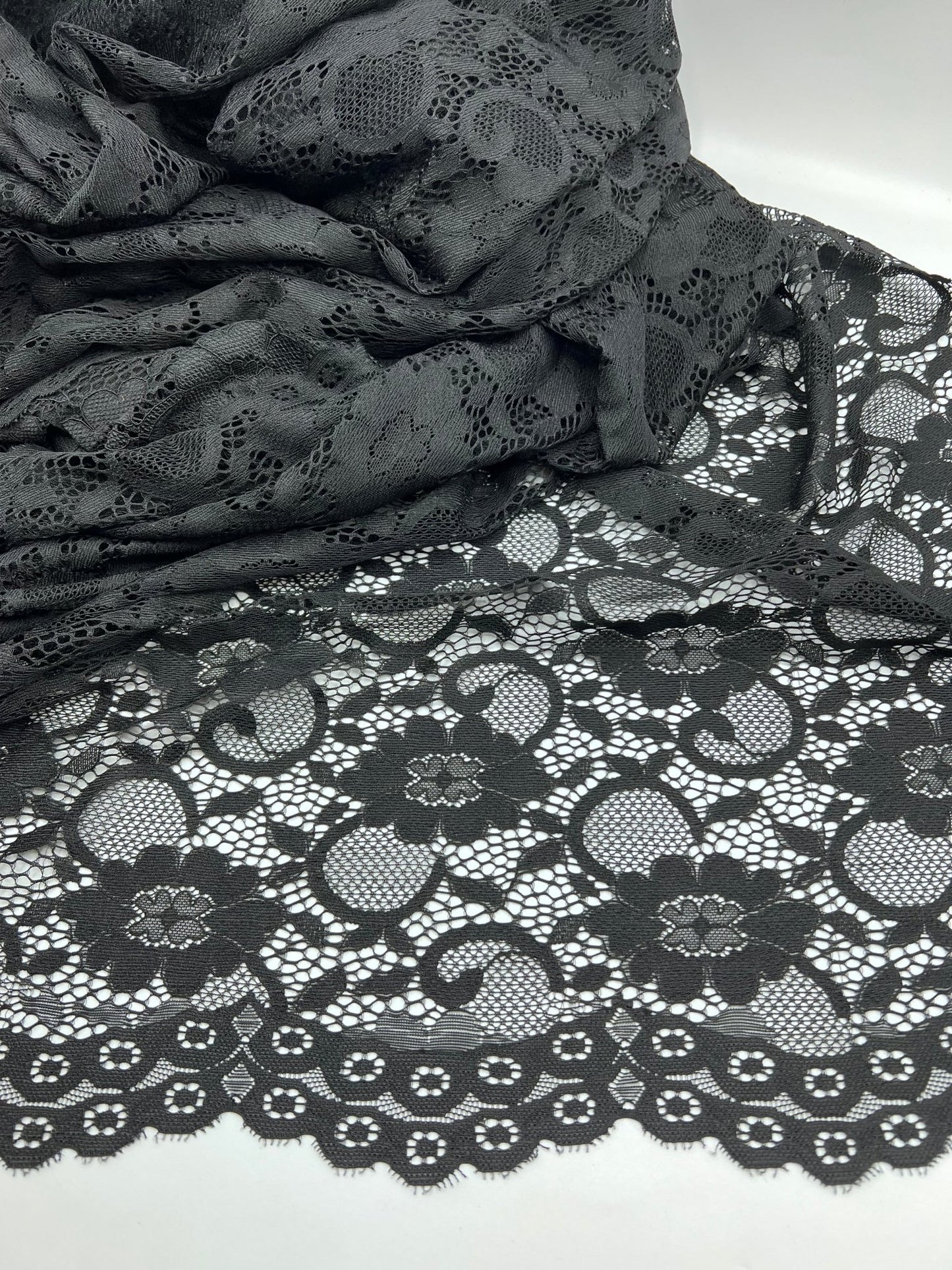 Black Scalloped Edge Floral Lace Fabric Stretch - T9 Fabrics