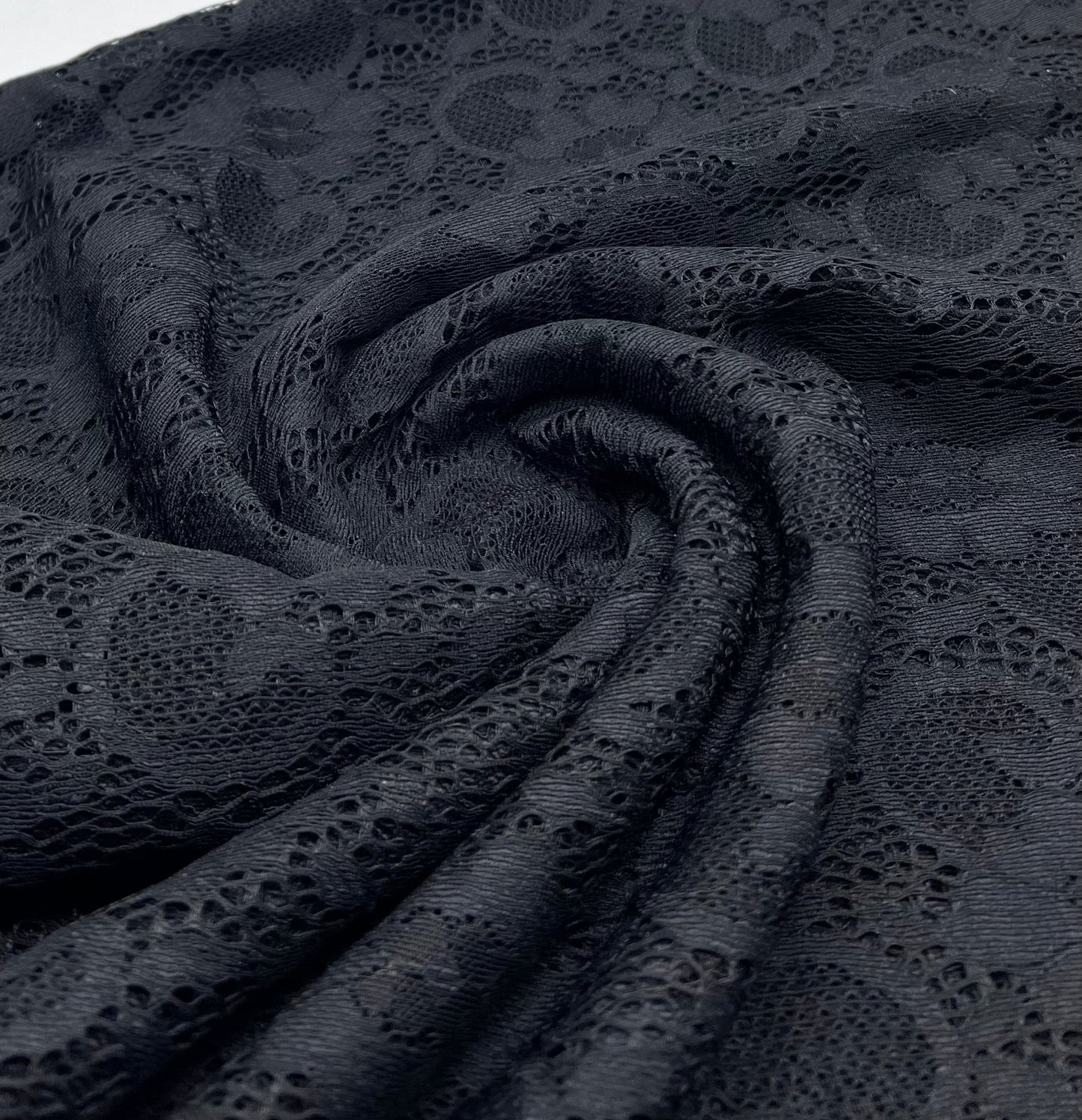 Black Scalloped Edge Floral Lace Fabric Stretch - T9 Fabrics