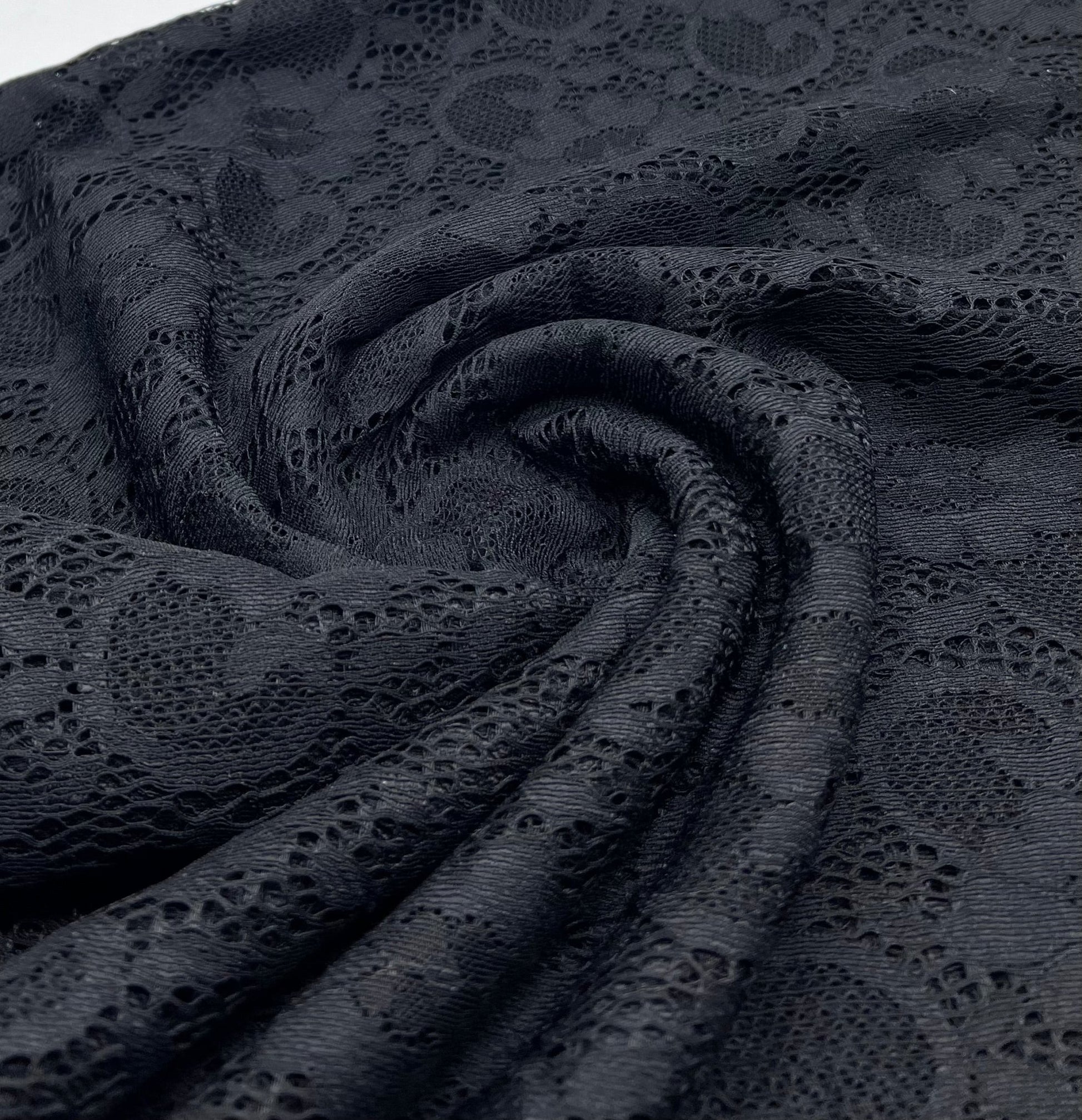 Black Scalloped Edge Floral Lace Fabric Stretch - T9 Fabrics