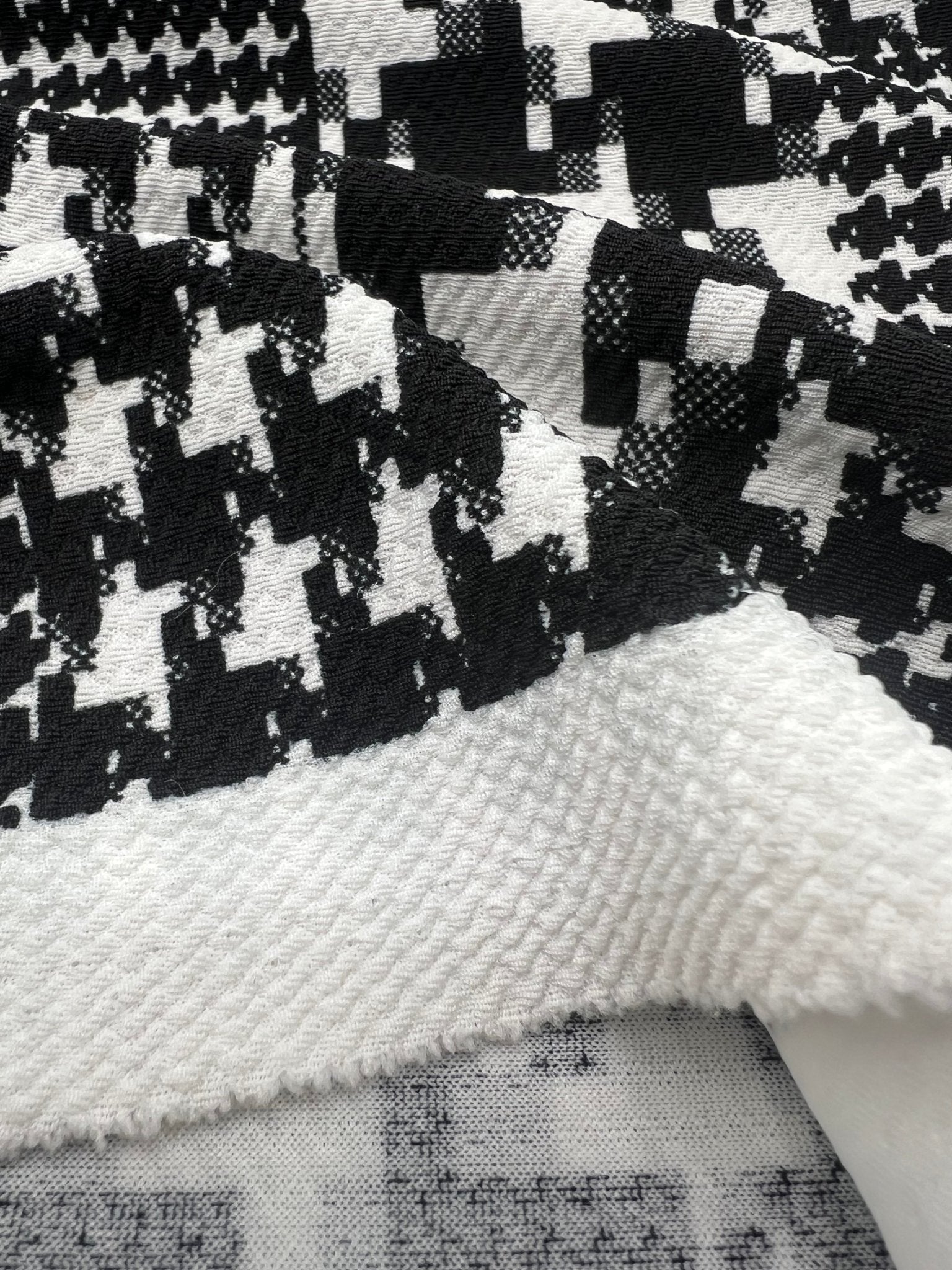 Black White Mix Print Liverpool Bullet Stretch Fabric - T9 Fabrics
