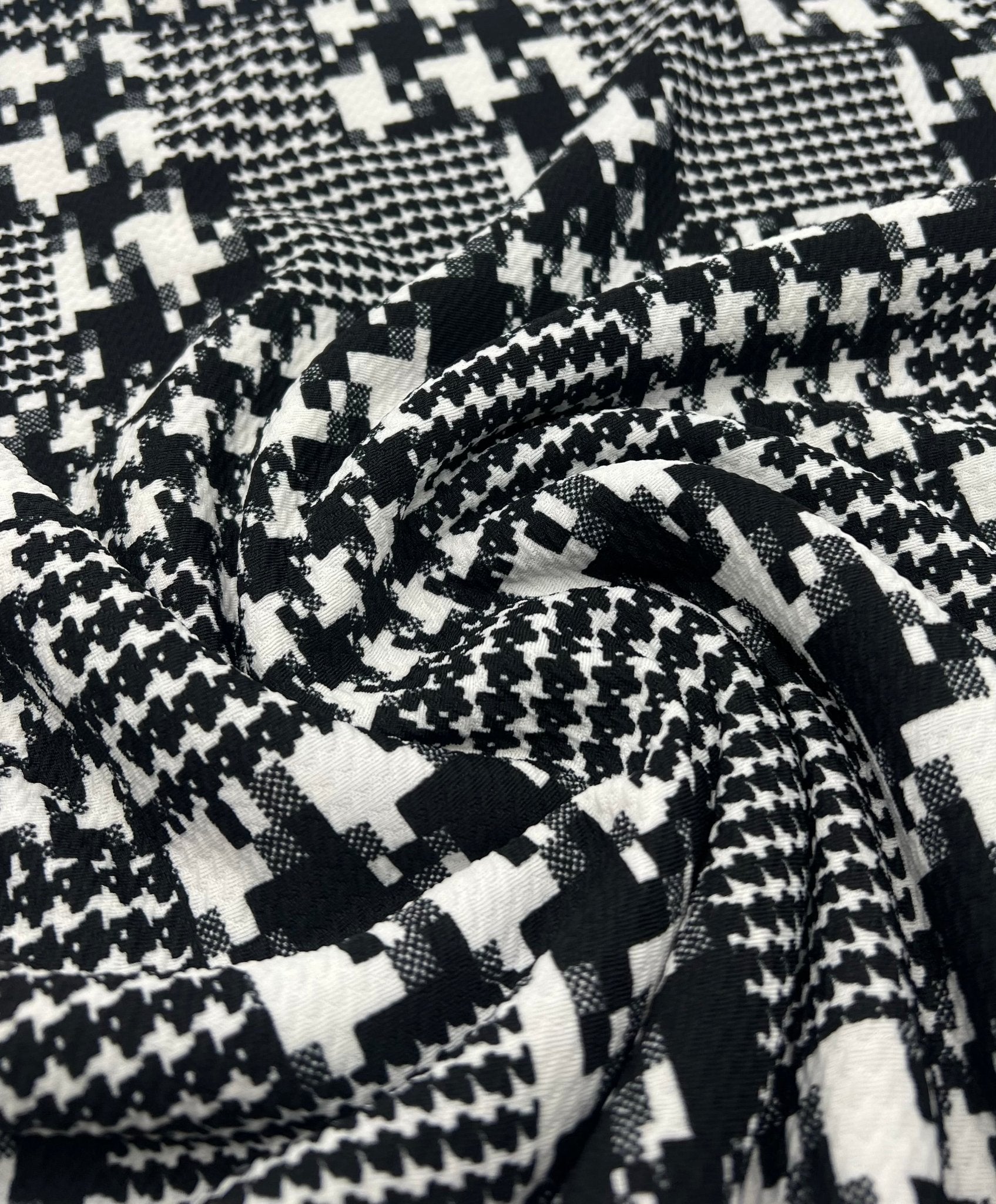 Black White Mix Print Liverpool Bullet Stretch Fabric - T9 Fabrics