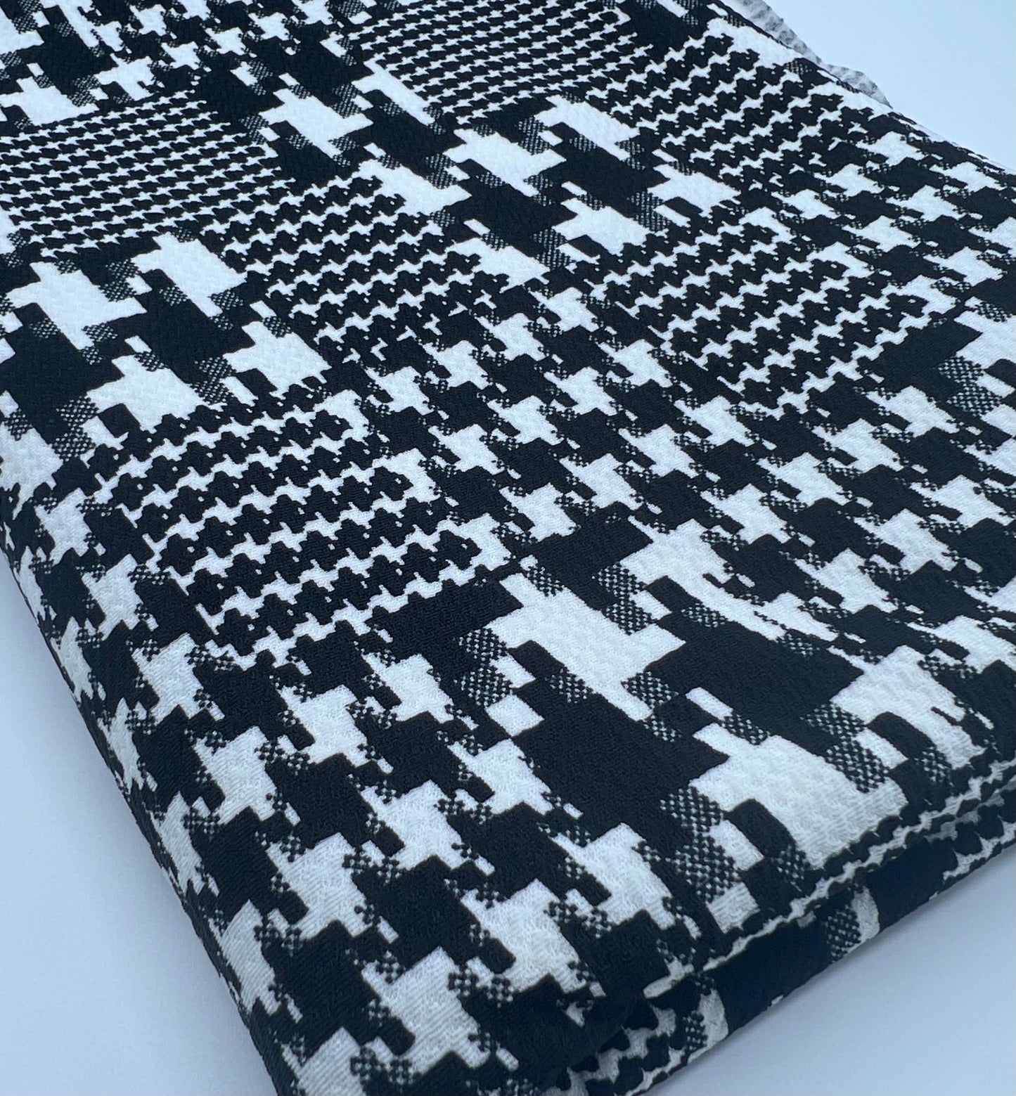 Black White Mix Print Liverpool Bullet Stretch Fabric - T9 Fabrics