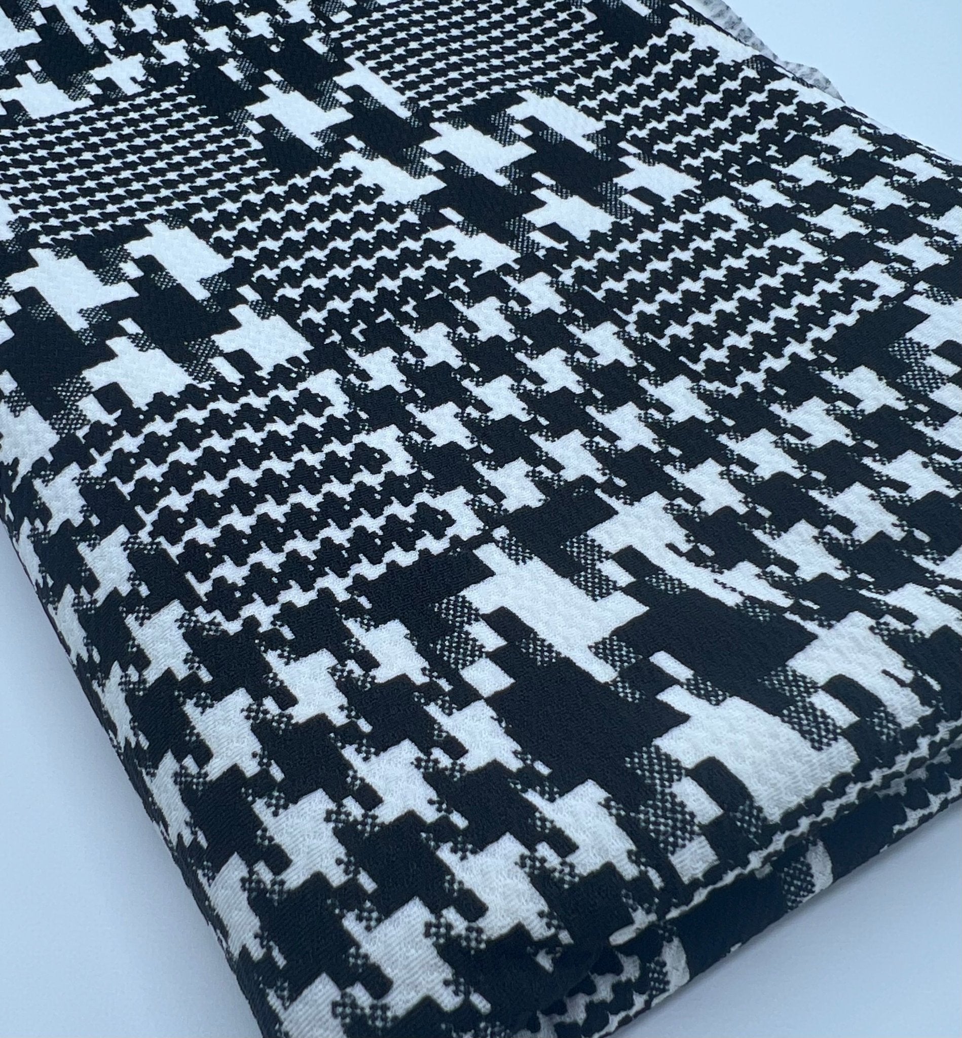 Black White Mix Print Liverpool Bullet Stretch Fabric - T9 Fabrics