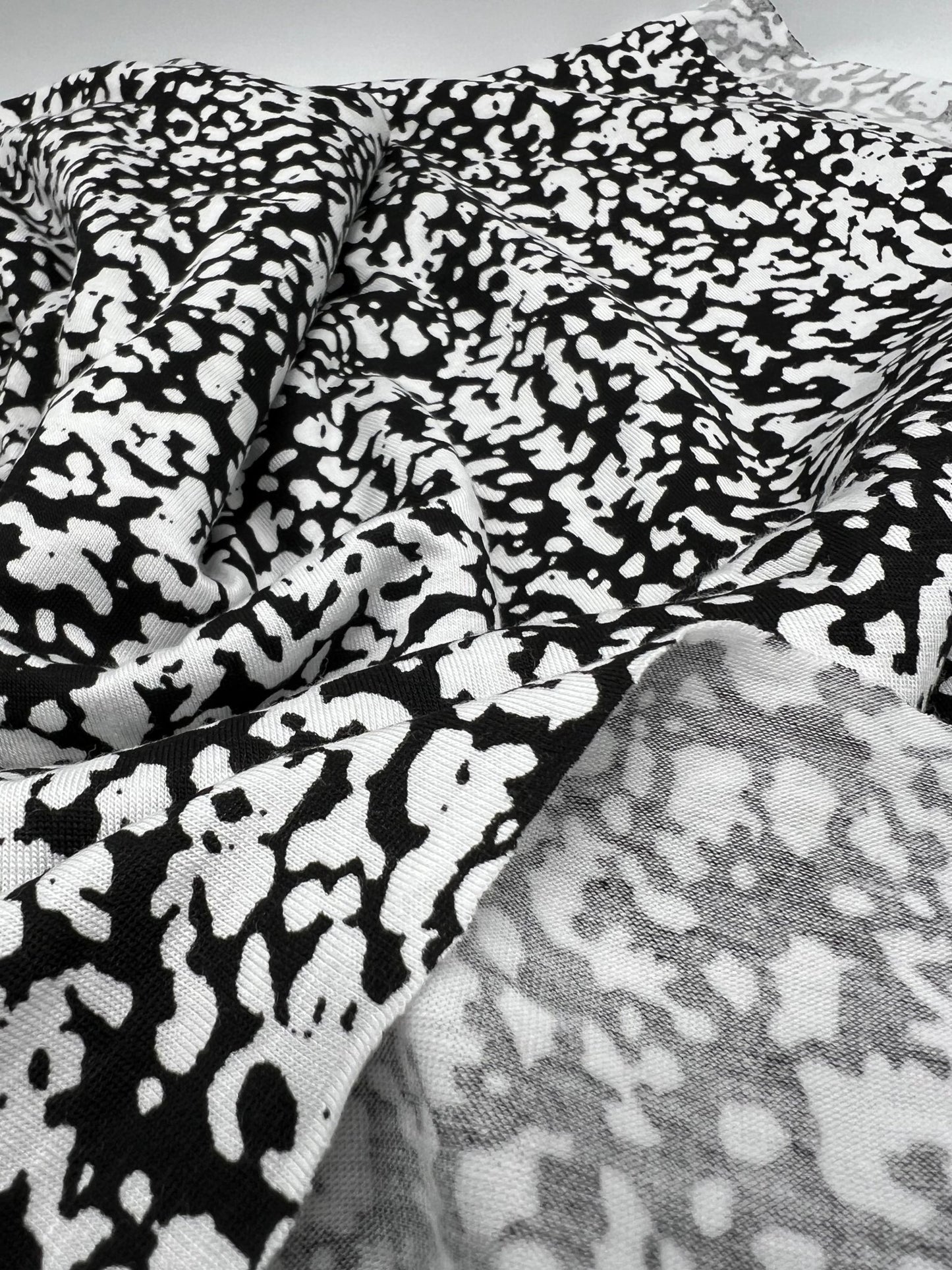 Black & White Mix Print Viscose Elastane Fabric - T9 Fabrics