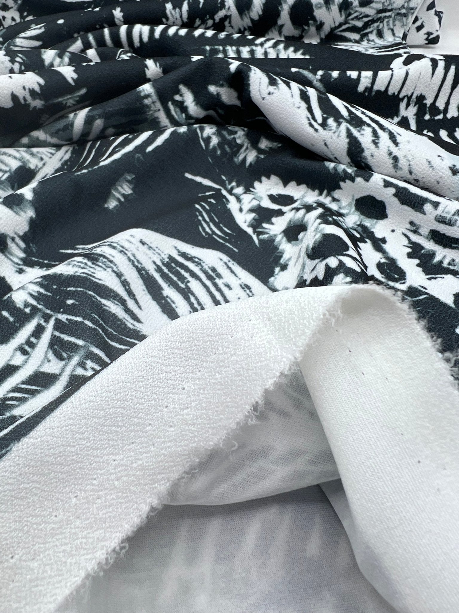 Black White Print Lightweight Jersey Crepe Fabric 4 Way Stretch - T9 Fabrics