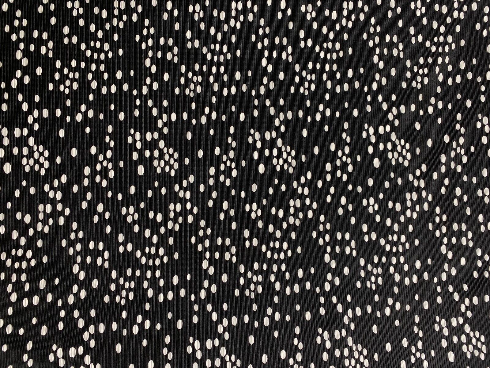 Black & White Spotty Print Plisse Fabric - T9 Fabrics