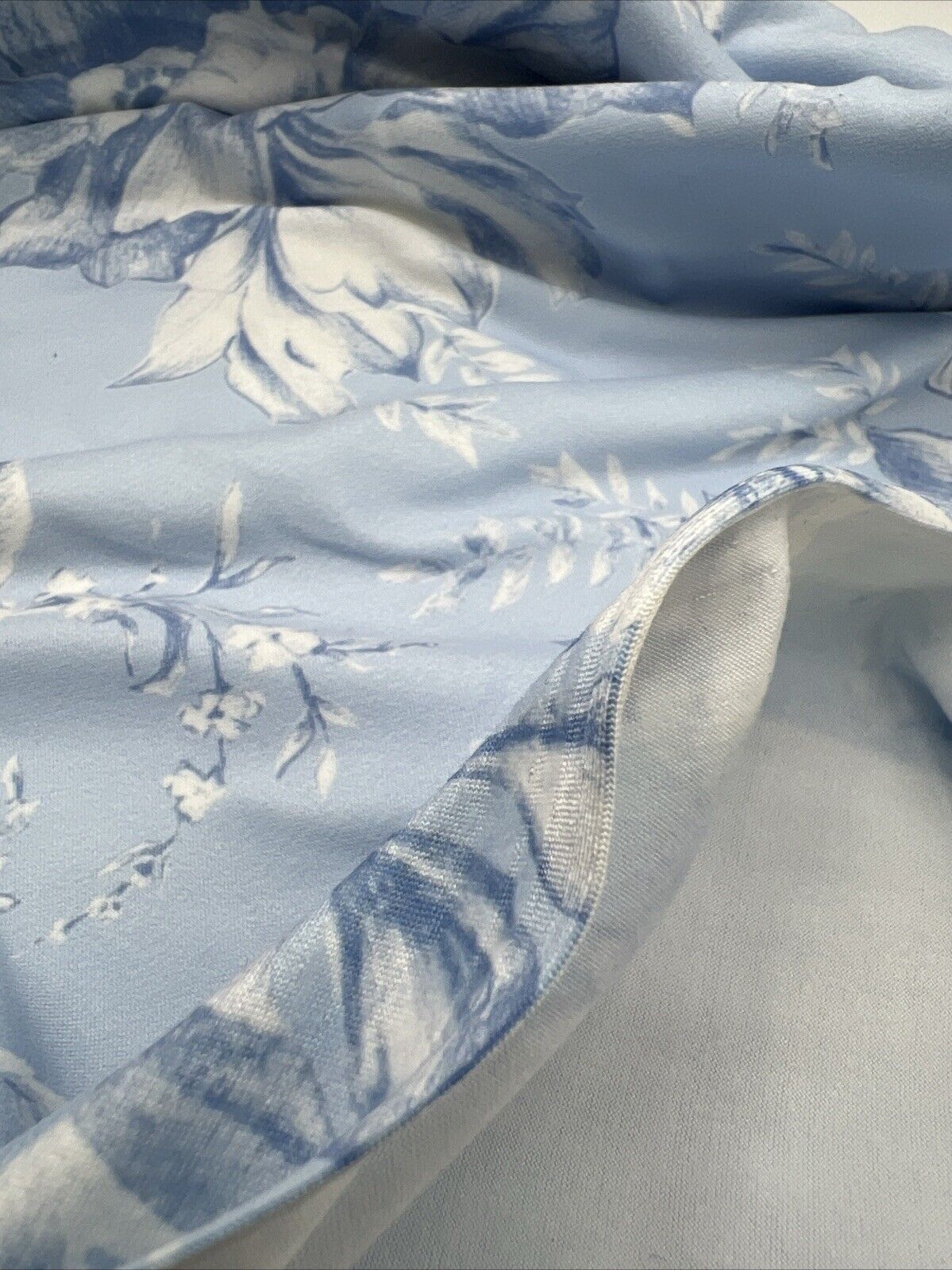 Blue Floral Print Super Soft Spun Poly Stretch Fabric - T9 Fabrics