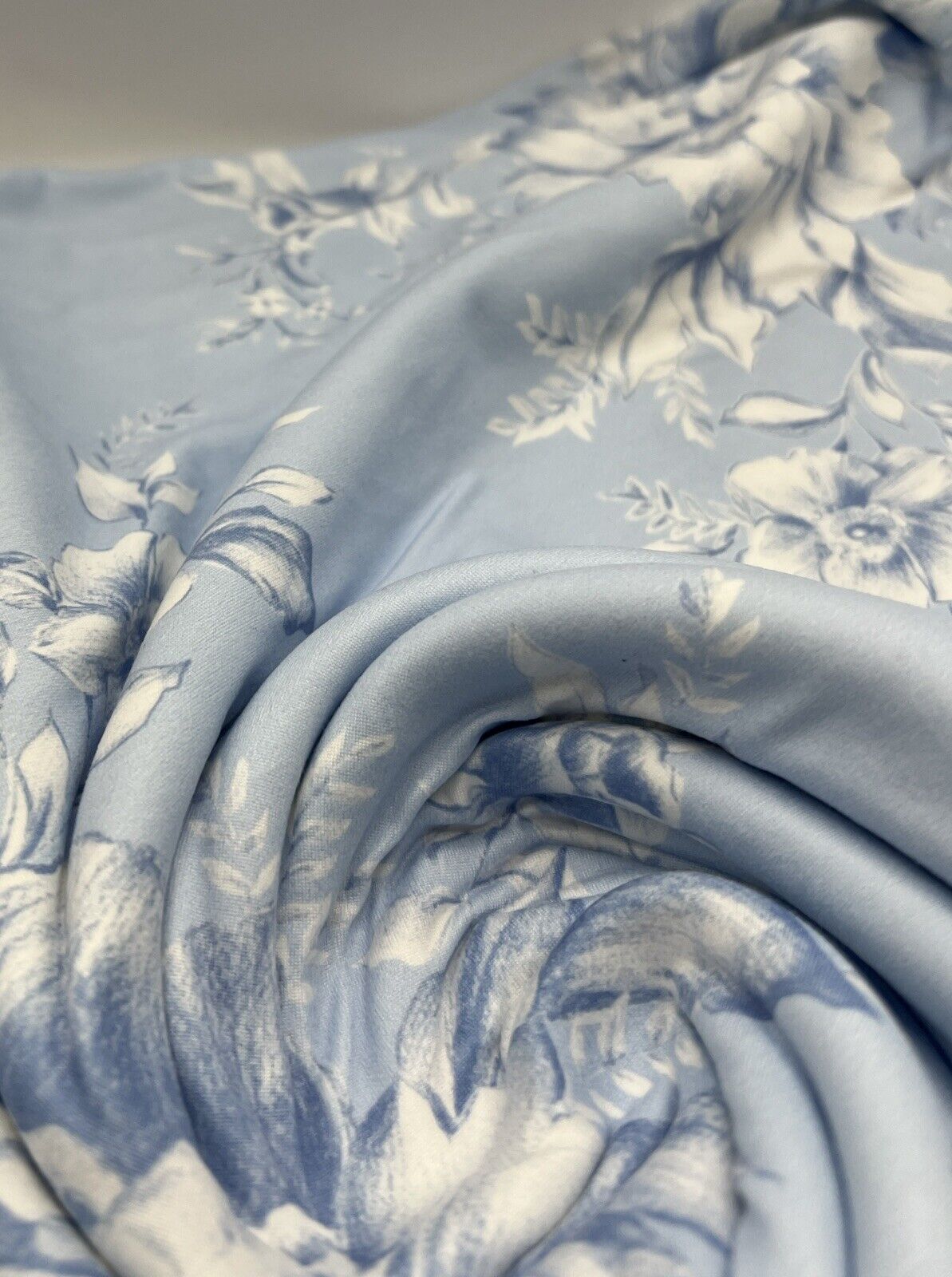 Blue Floral Print Super Soft Spun Poly Stretch Fabric - T9 Fabrics